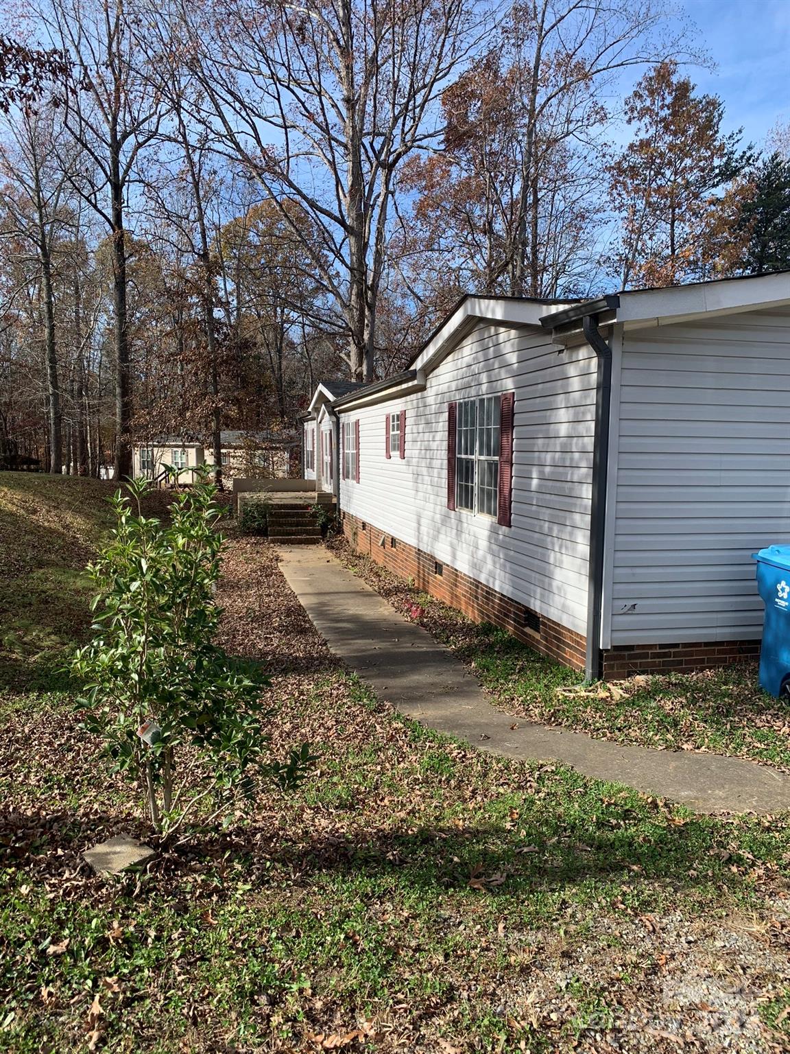 4966 Lineberger Loop Road