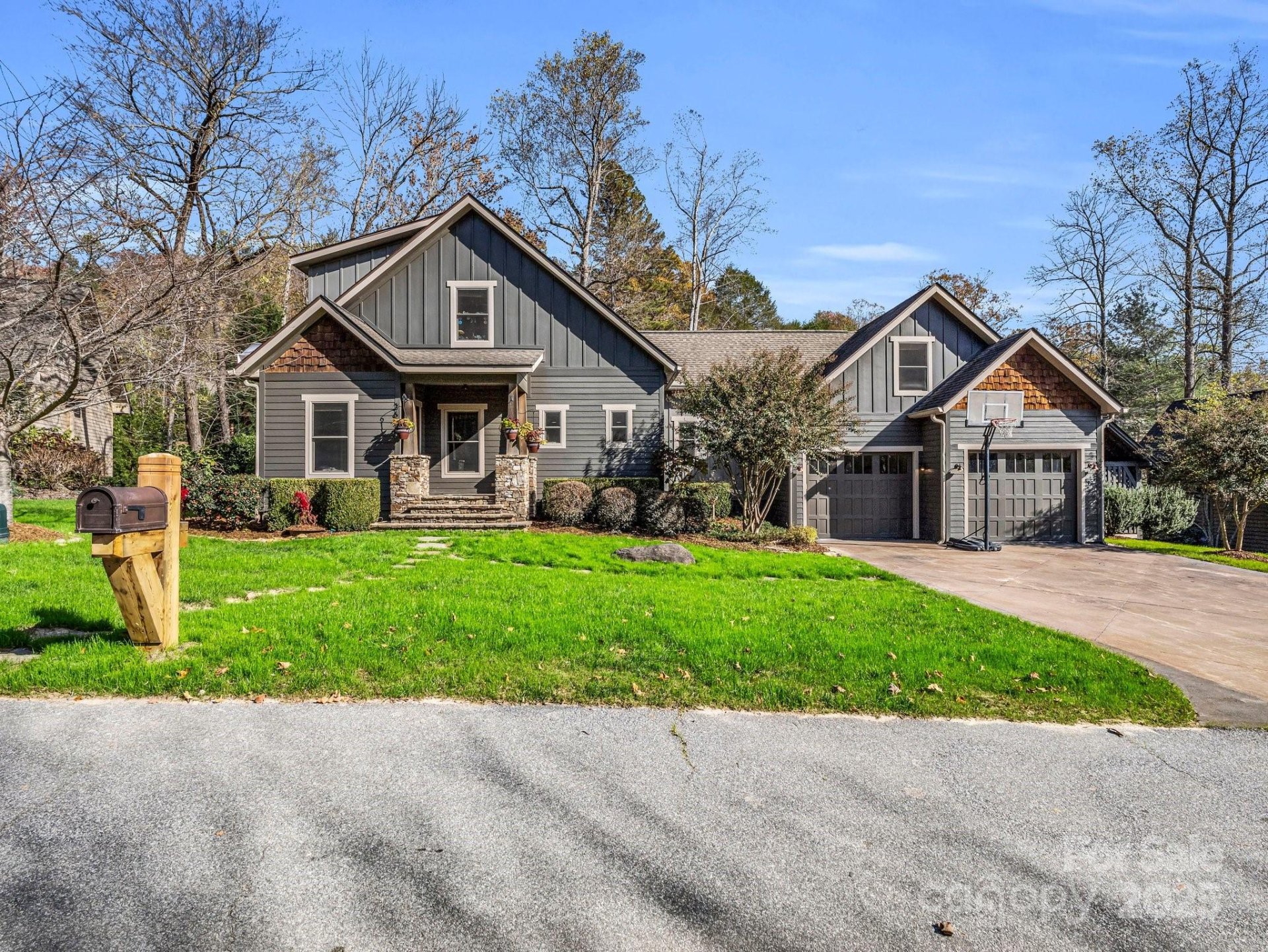 Property image 2 at 268 Firefly Cove, Lake Lure, NC 28746
