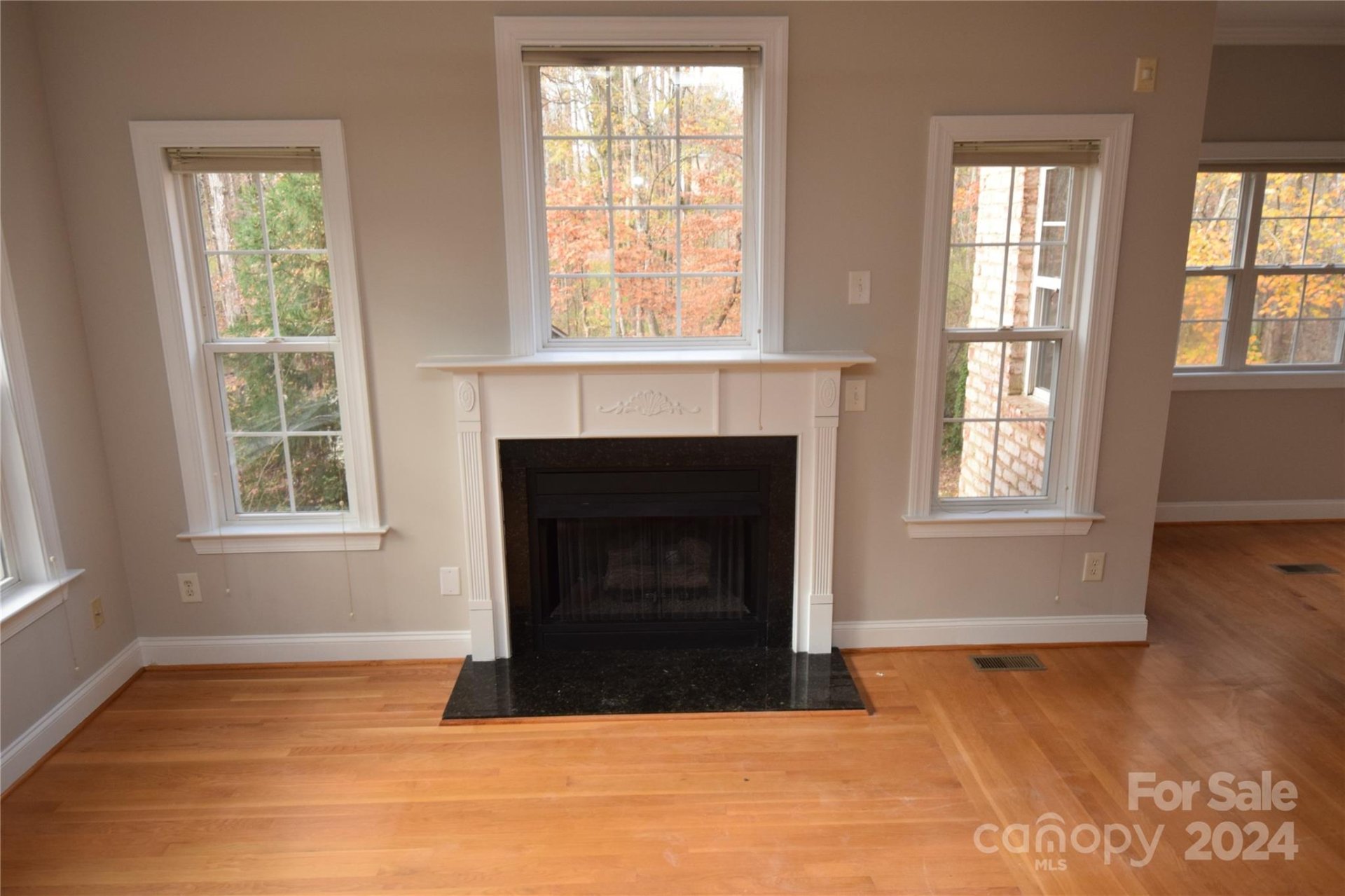 Property image 2 at 809 Pine Forest Road, Charlotte, NC 28214