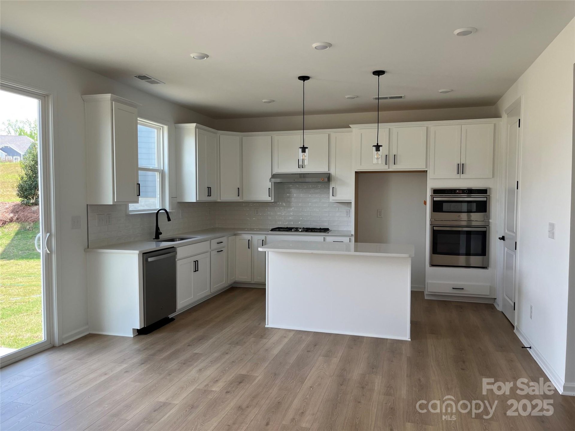 Property image 3 at 1476 Hubert Graham Way, Tega Cay, SC 29708