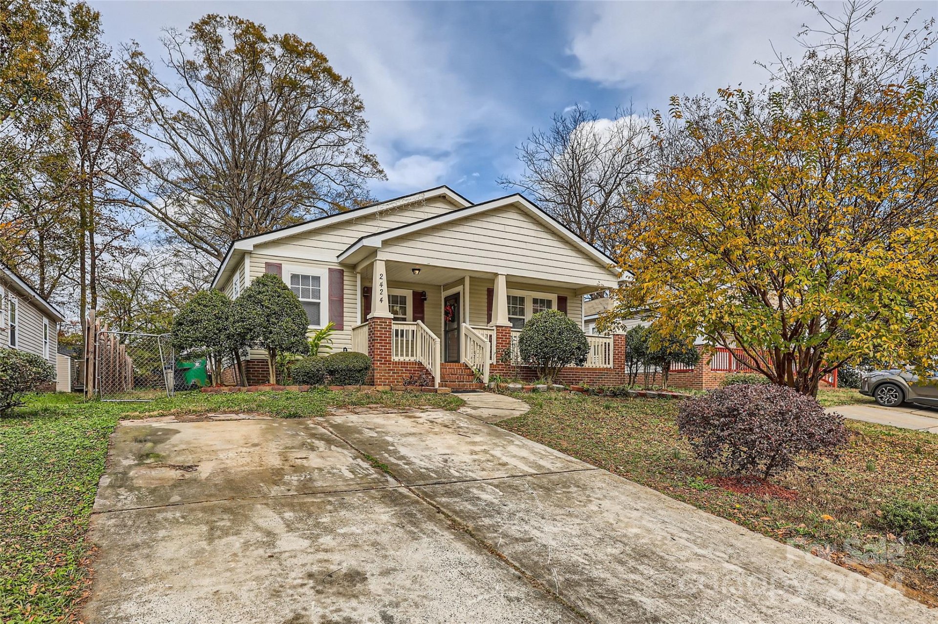 Property image 1 at 2424 Pitts Drive, Charlotte, NC 28216