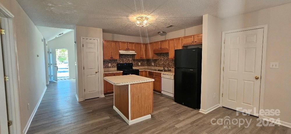 Property image 5 at 5931 Patricia Ryan Drive, Charlotte, NC 28216