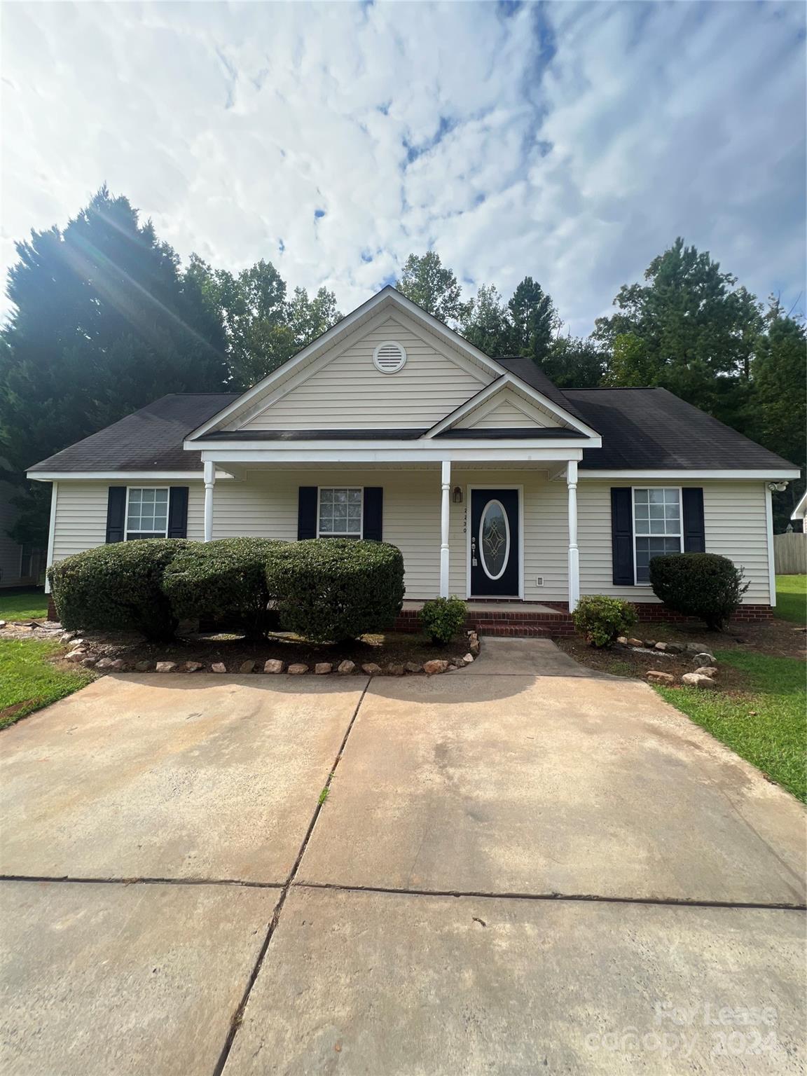 Property image 1 at 2230 Pleasant Dale Drive, Charlotte, NC 28214