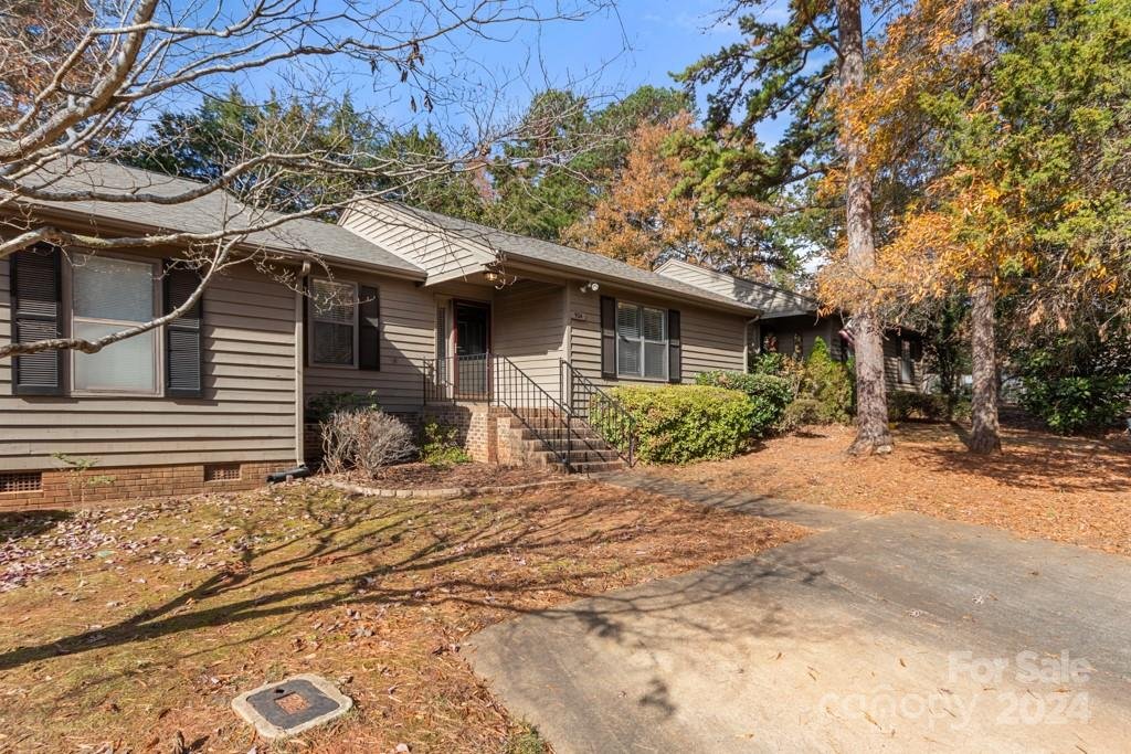 Property image 2 at 924 Cranberry Circle, Fort Mill, SC 29715