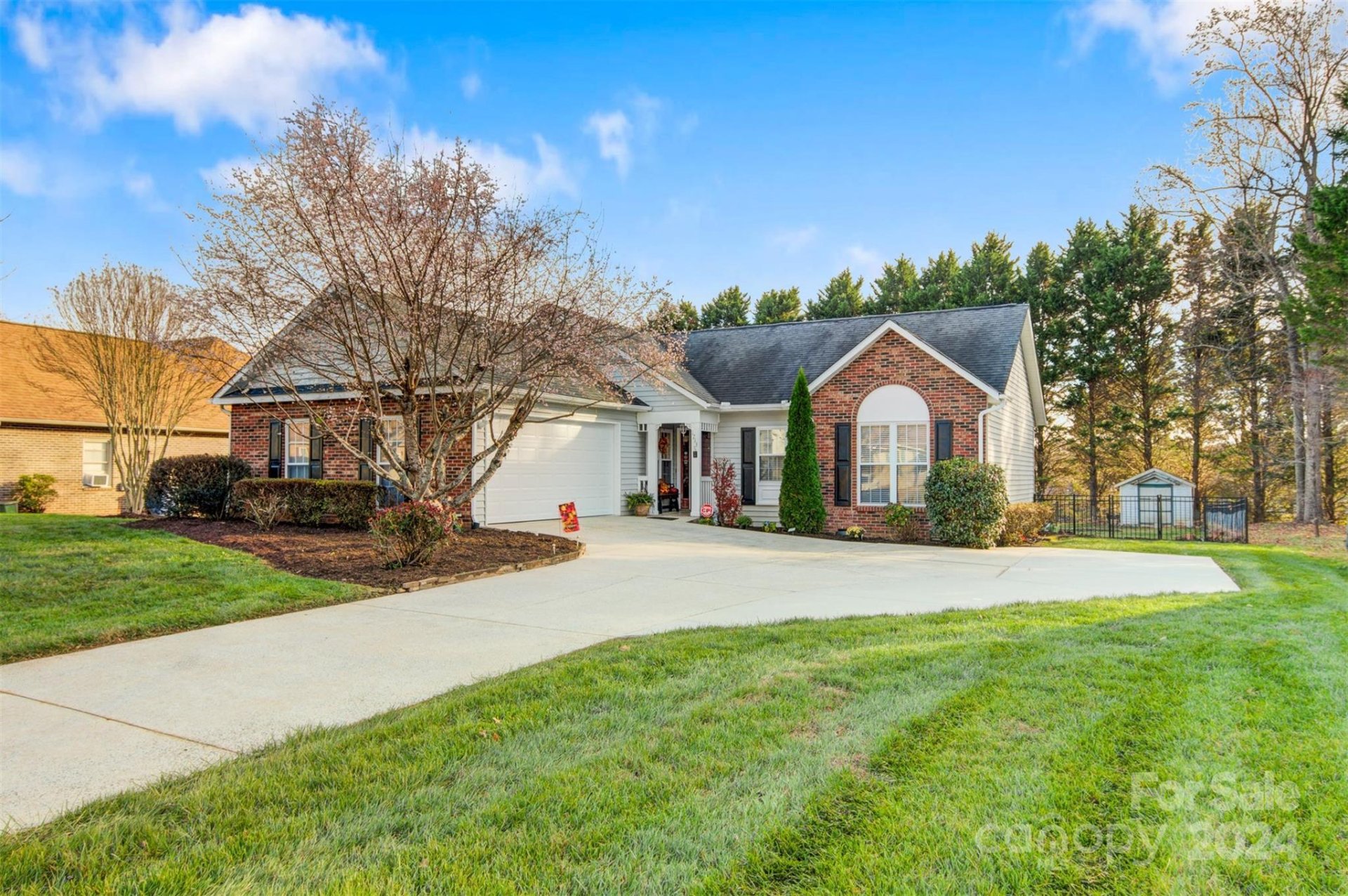 Property image 2 at 1713 Indian Springs Drive, Conover, NC 28613