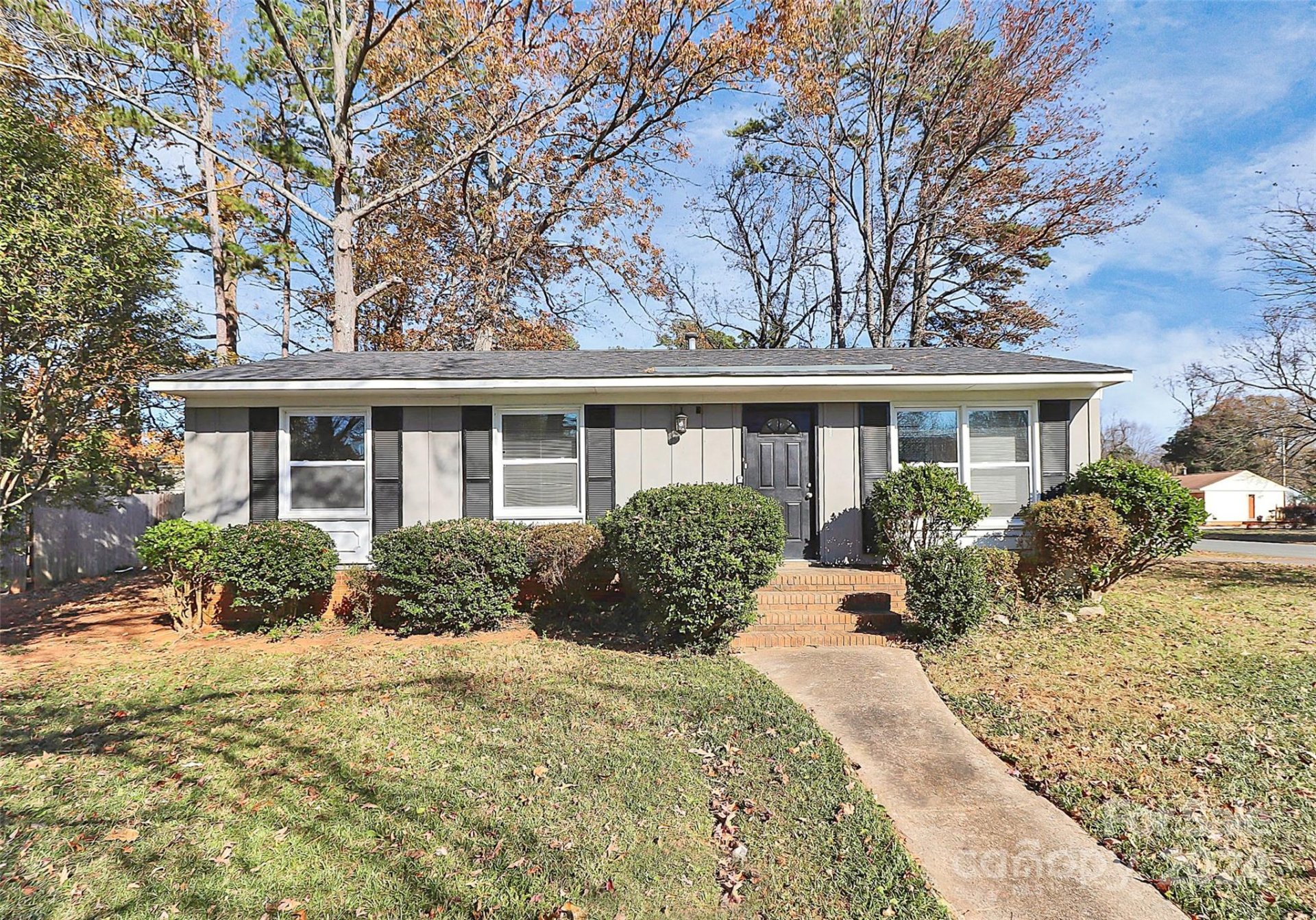 725 Lightspun Lane