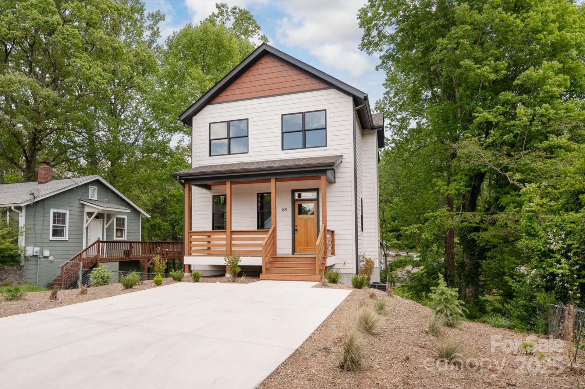 Property image 2 at 88 Pershing Road, Asheville, NC 28805