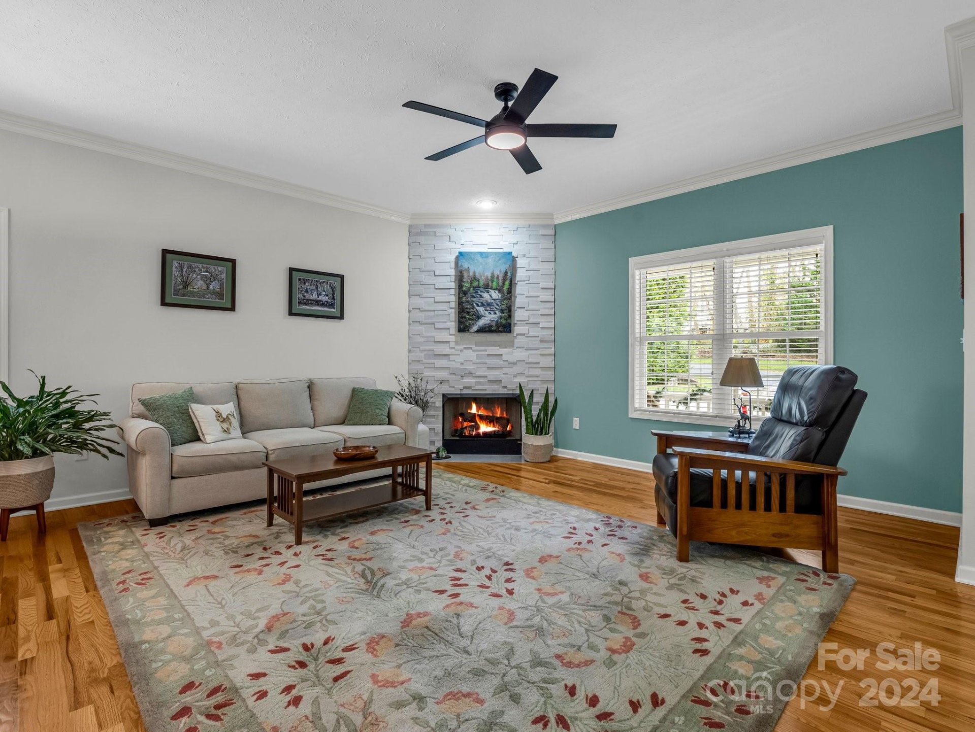 Property image 3 at 38 Old Creek Lane, Hendersonville, NC 28739