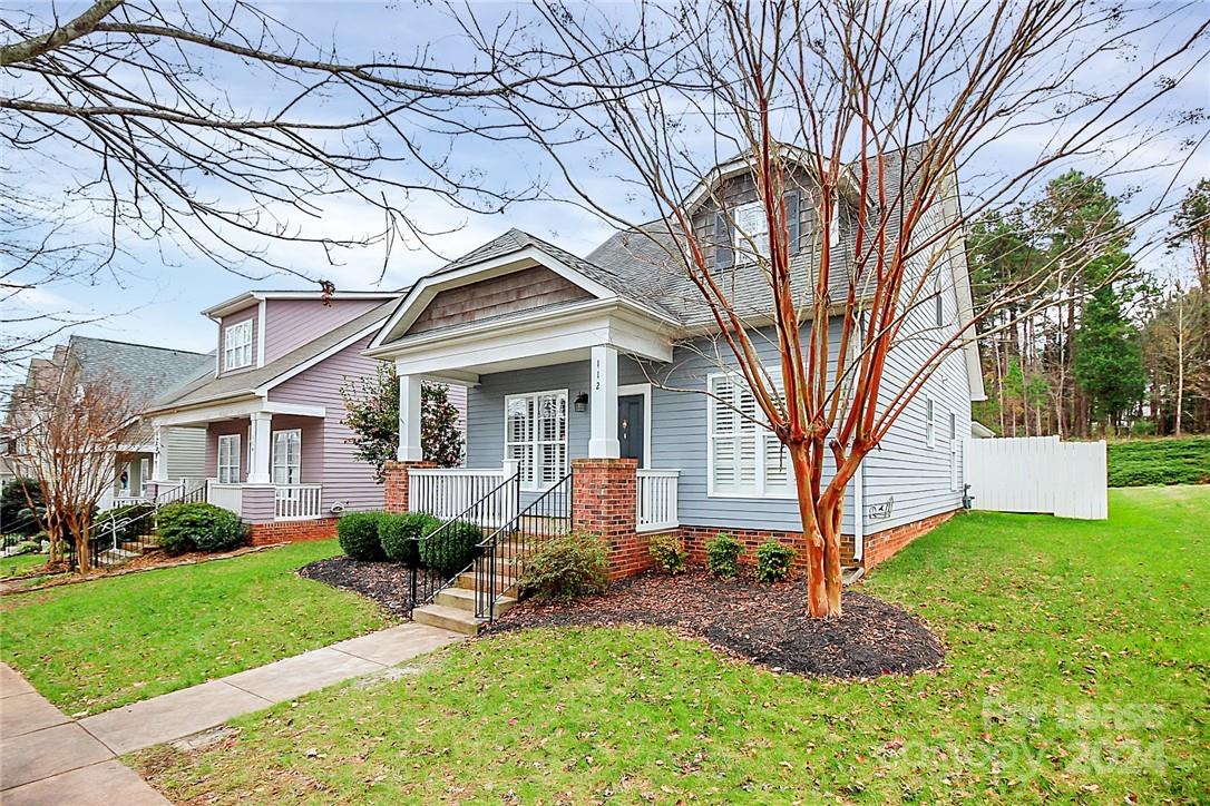 Property image 1 at 112 E Morehouse Avenue, Mooresville, NC 28117
