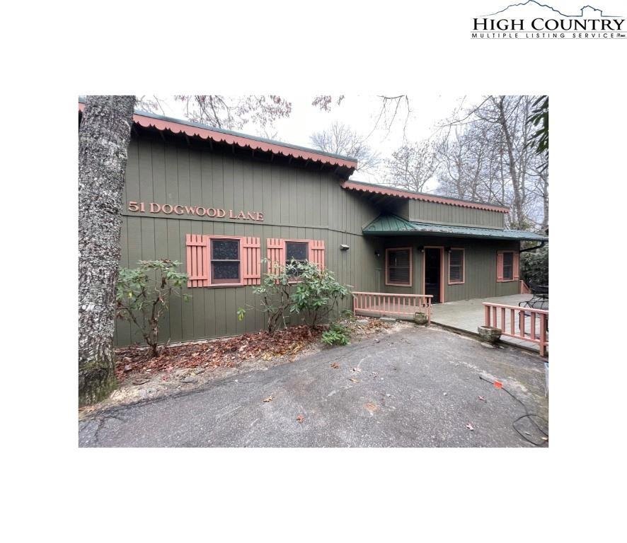 Property image 3 at 51 Dogwood Lane, Newland, NC 28657
