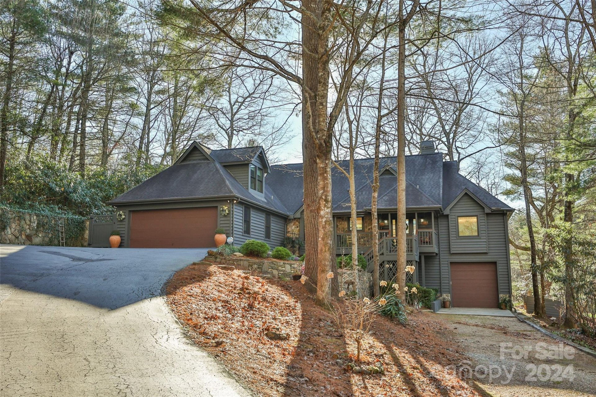 Property image 1 at 141 Rushing Springs Lane, Sapphire, NC 28774