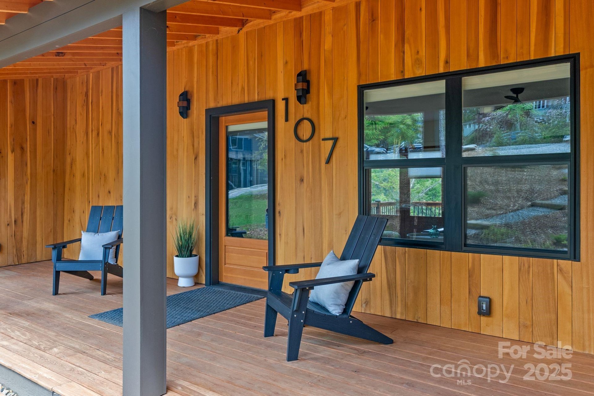 Property image 3 at 107 Beautyberry Drive, Asheville, NC 28801