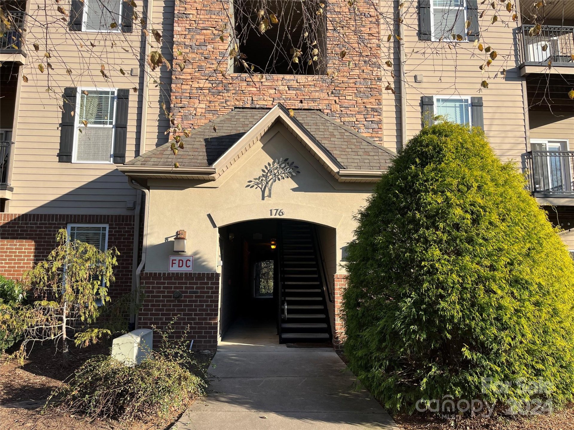 176 Brickton Village Circle
