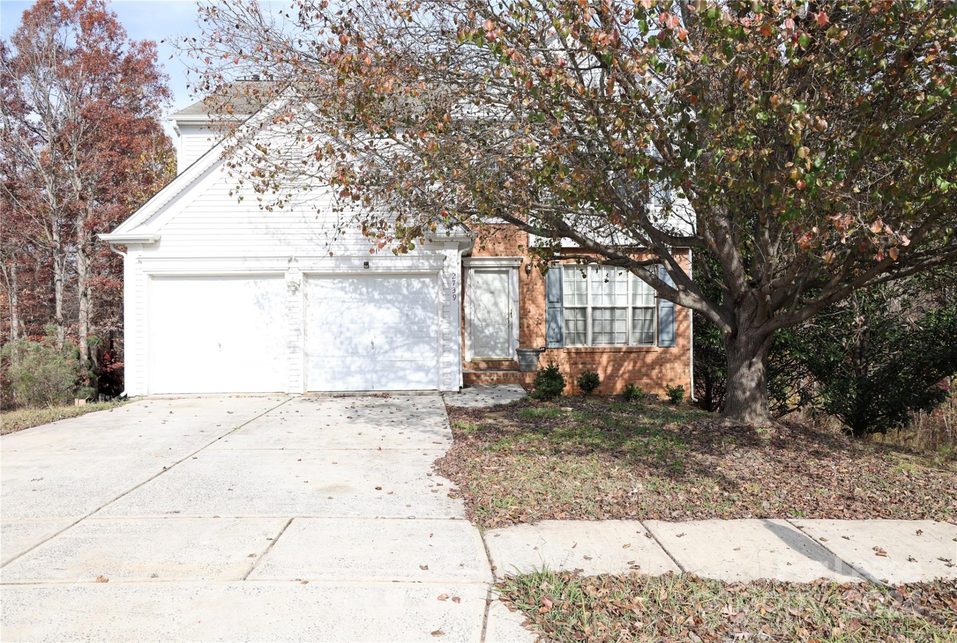 Property image 1 at 2739 Old Ironside Drive, Charlotte, NC 28213