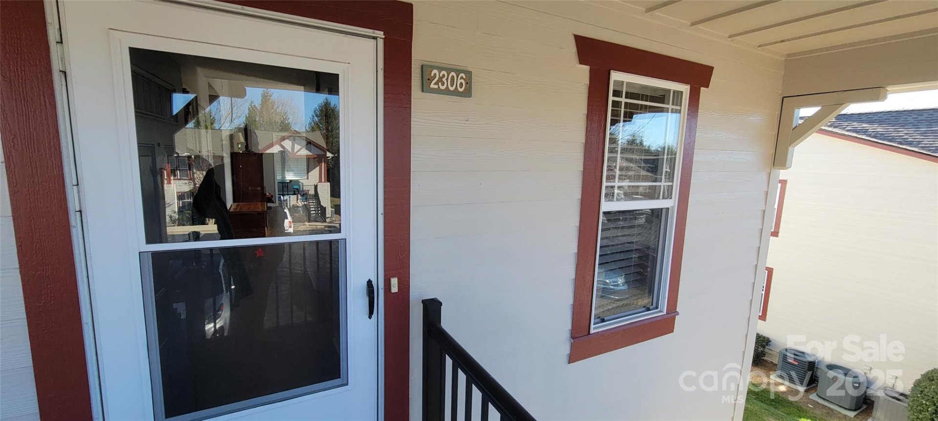 Property image 3 at 2306 Deermouse Way, Hendersonville, NC 28792