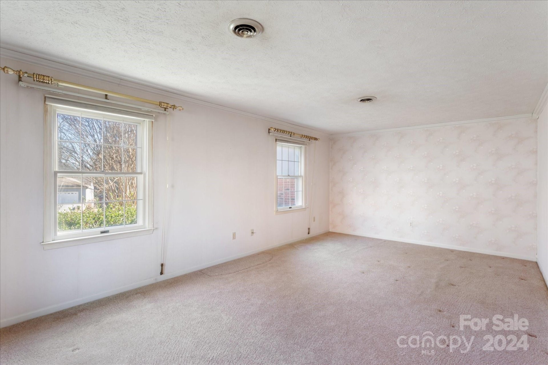 Property image 4 at 1409 Kensington Road, Hendersonville, NC 28791