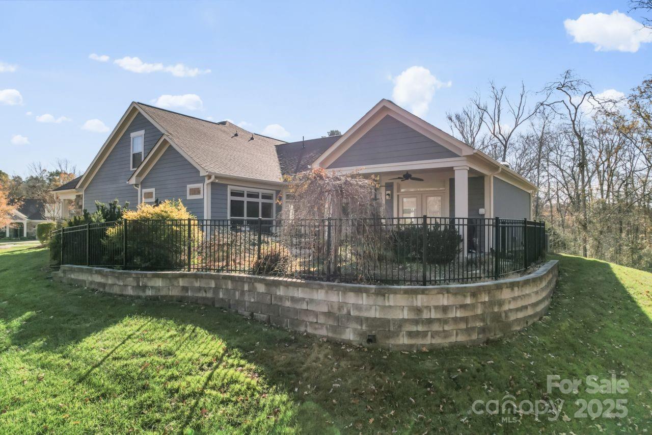 Property image 3 at 1236 Avalon Place, Matthews, NC 28104