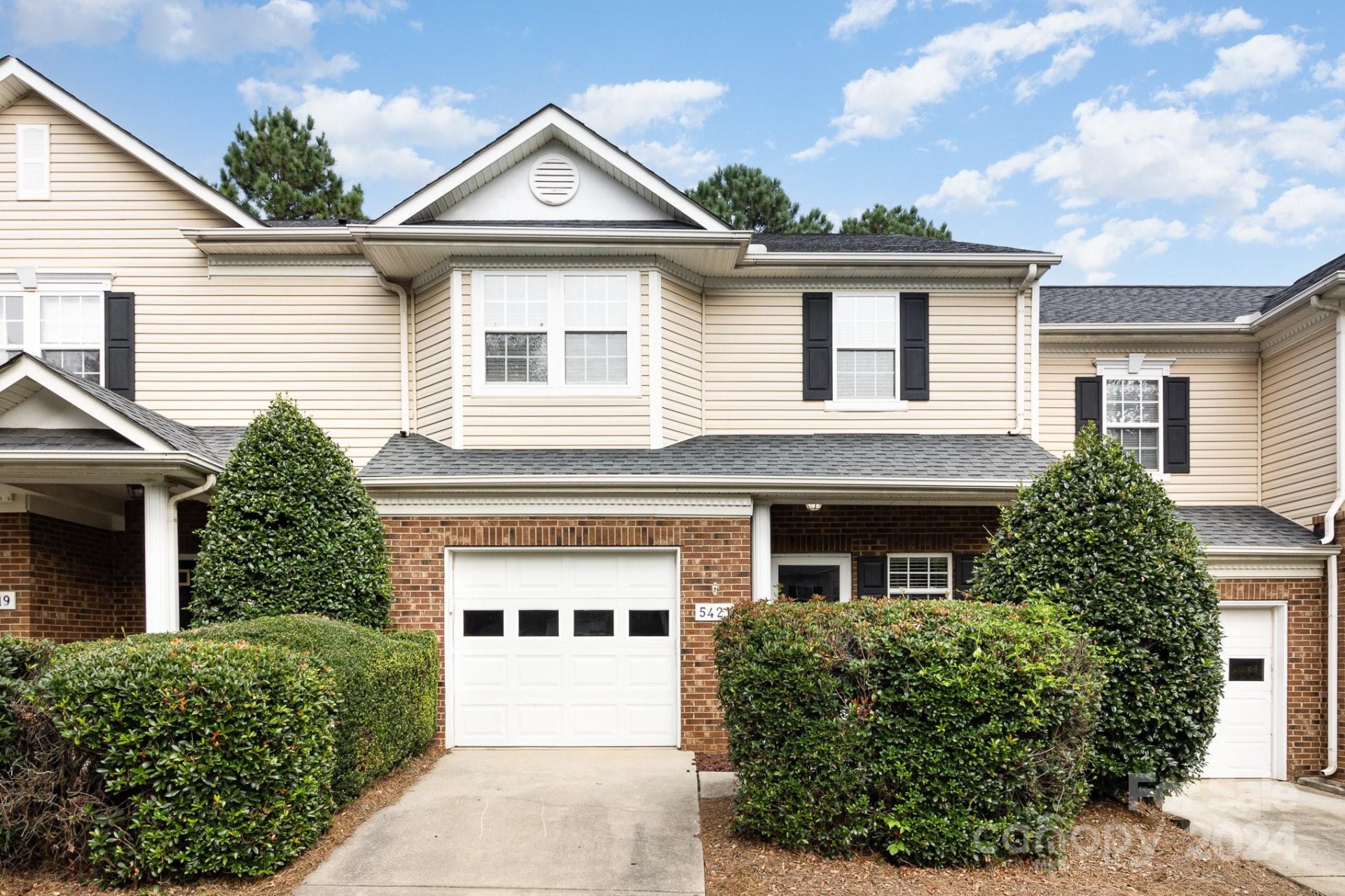 5421 Waverly Lynn Lane
