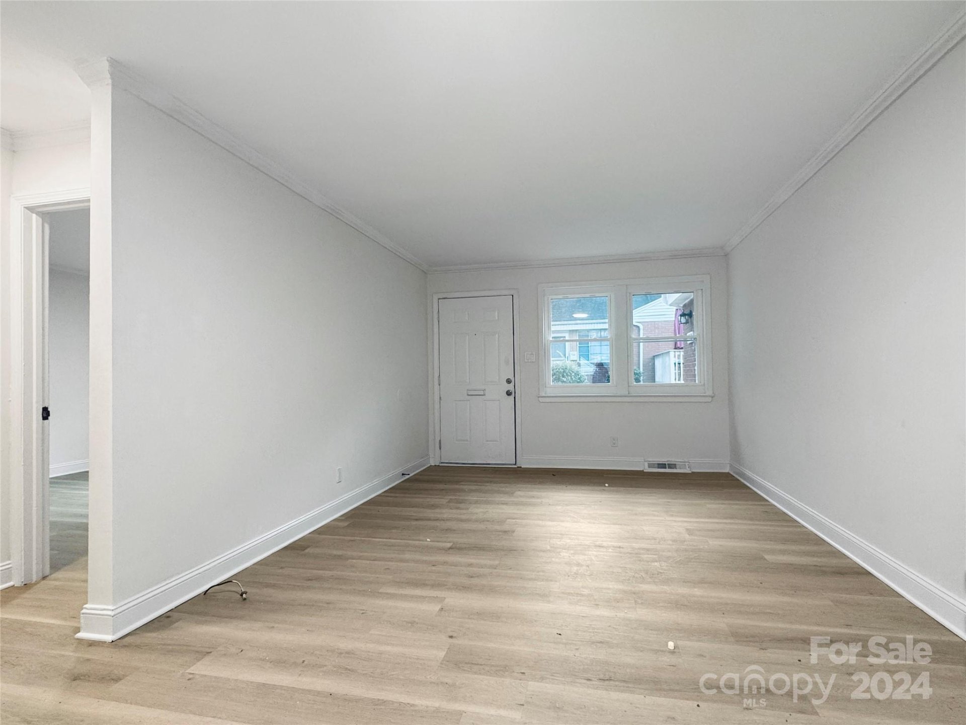 Property image 3 at 1908 Dickens Avenue, Charlotte, NC 28208