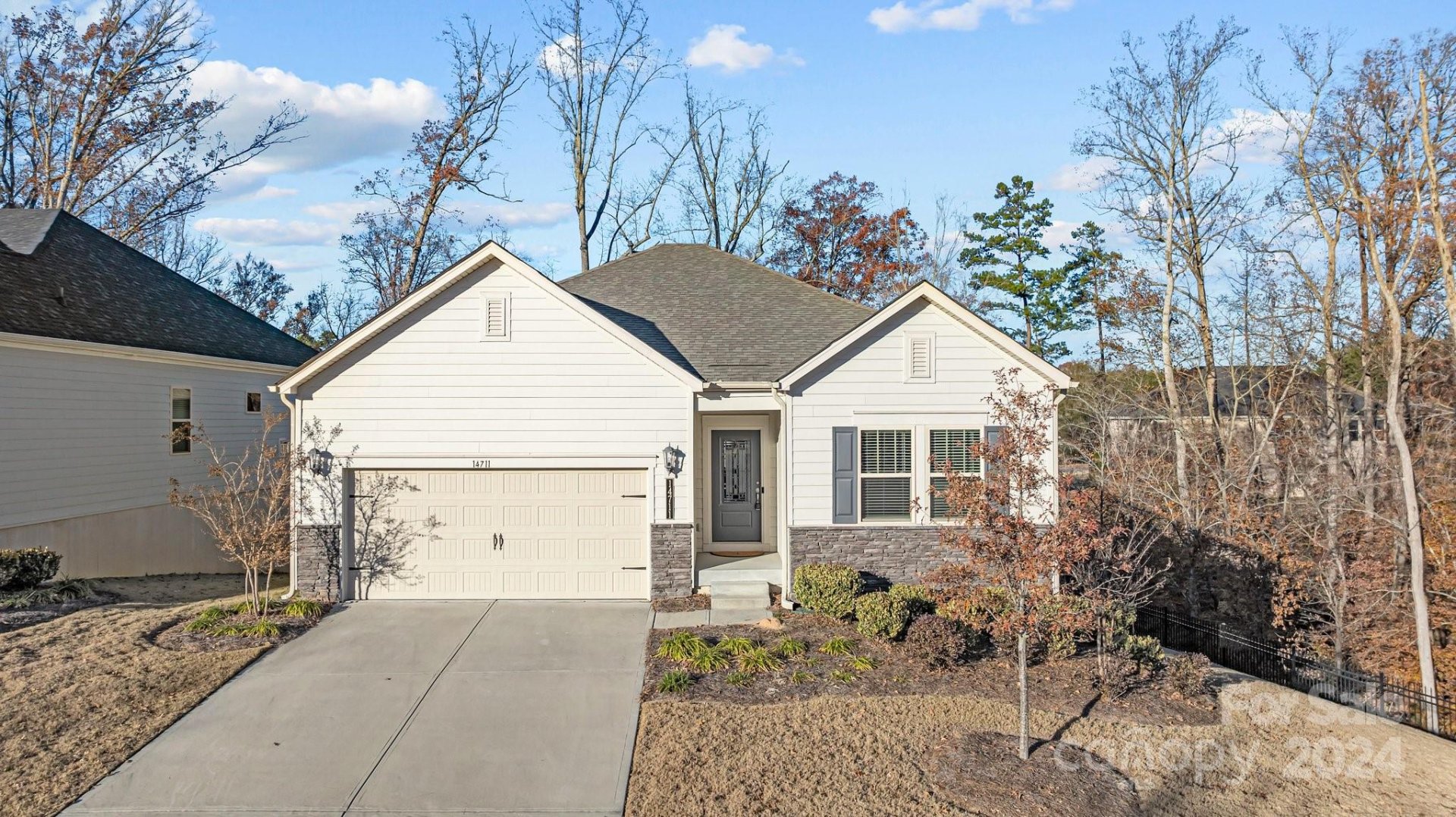 Property image 1 at 14711 Batteliere Drive, Charlotte, NC 28278