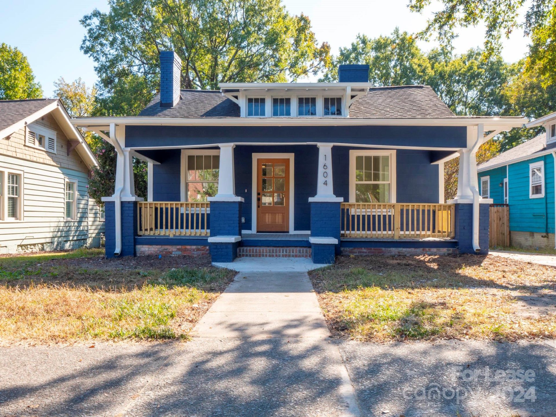 1604 Mimosa Avenue