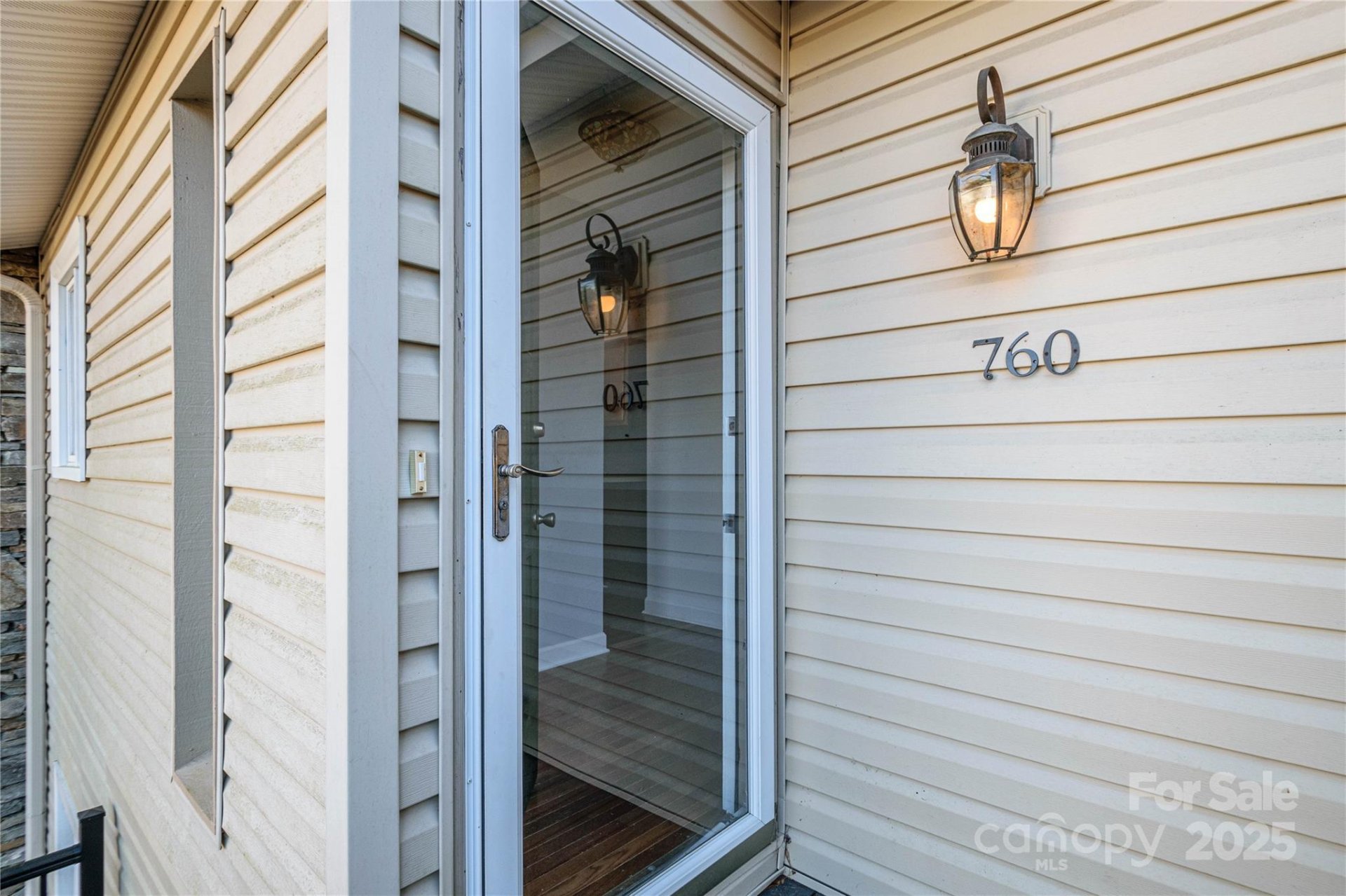 Property image 3 at 760 Britton Creek Drive, Hendersonville, NC 28791