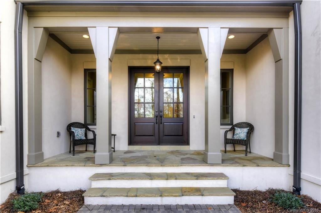 19604 Olde Spring Court