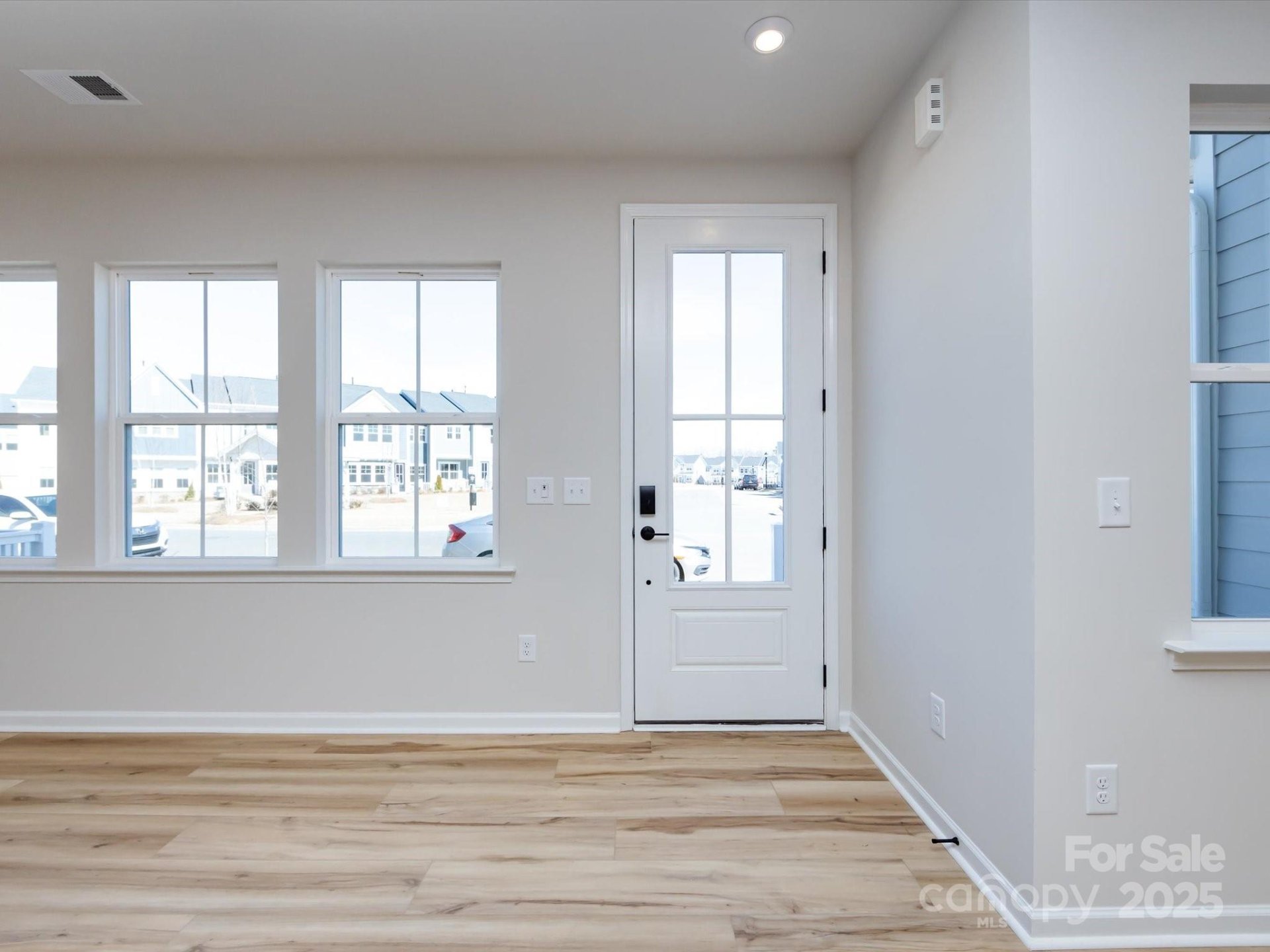 Property image 3 at 8912 Connover Hall Avenue, Charlotte, NC 28215