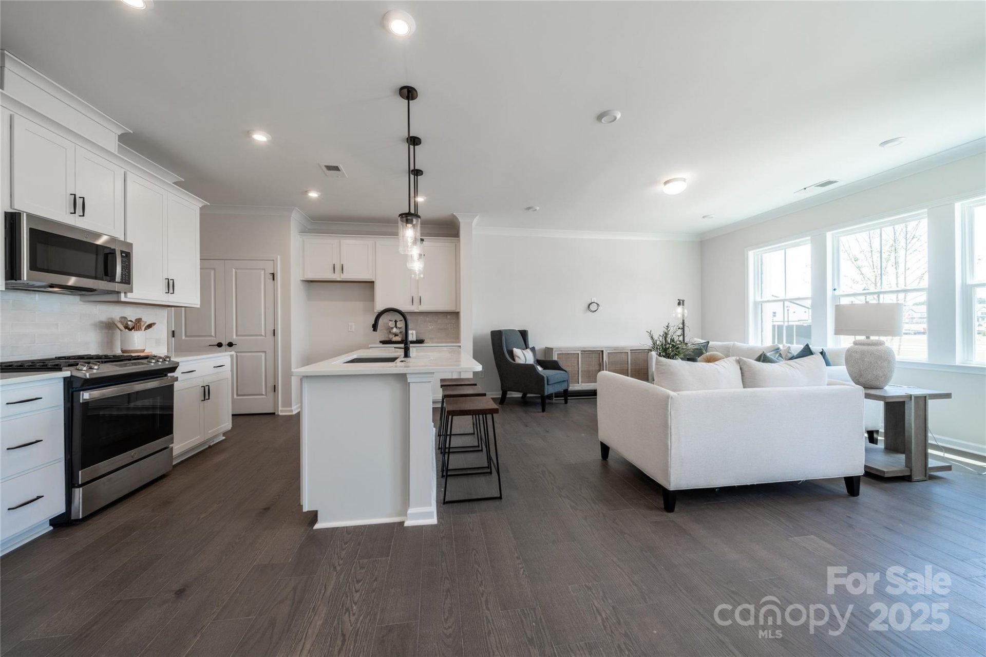 5680 Clear Creek Lane
