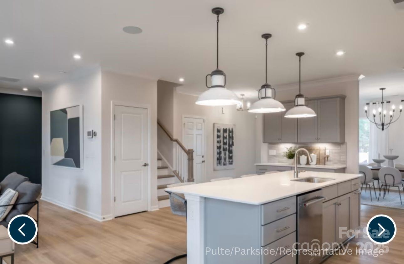 Property image 3 at 14042 Aikenwood Drive, Charlotte, NC 28278