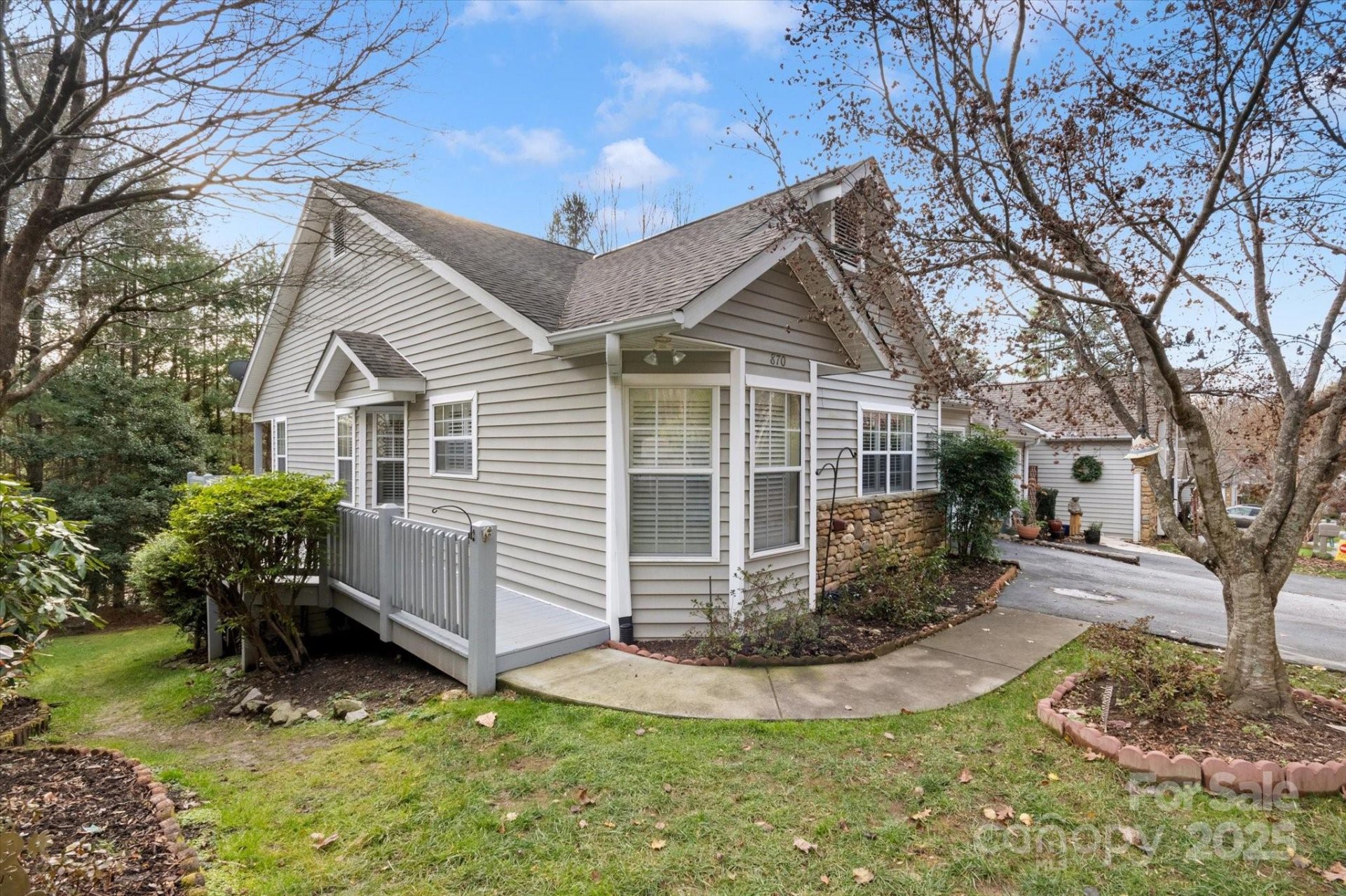 Property image 2 at 870 S Park Place, Hendersonville, NC 28791