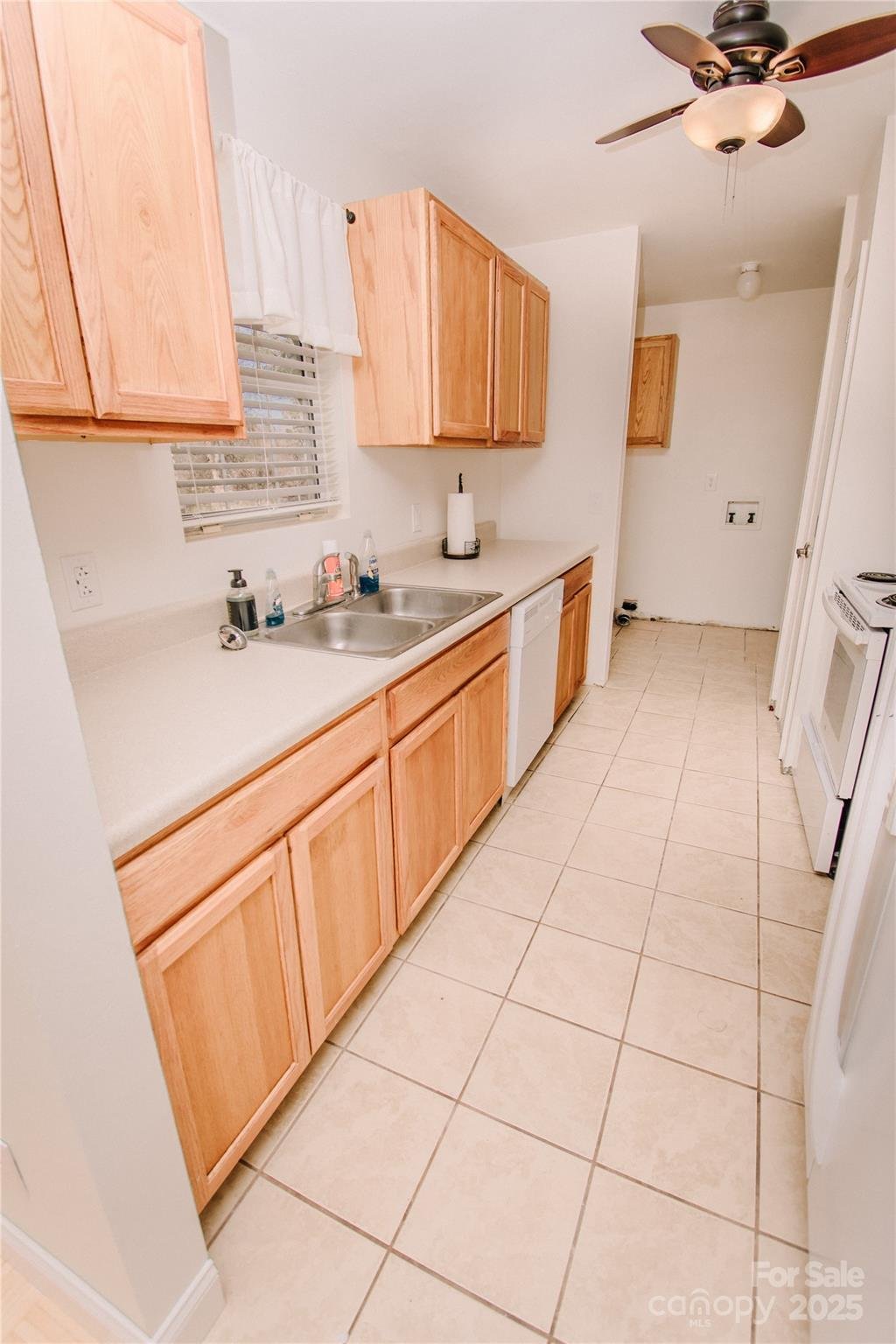 Property image 3 at 588 Blossom Hill Road, Lincolnton, NC 28092
