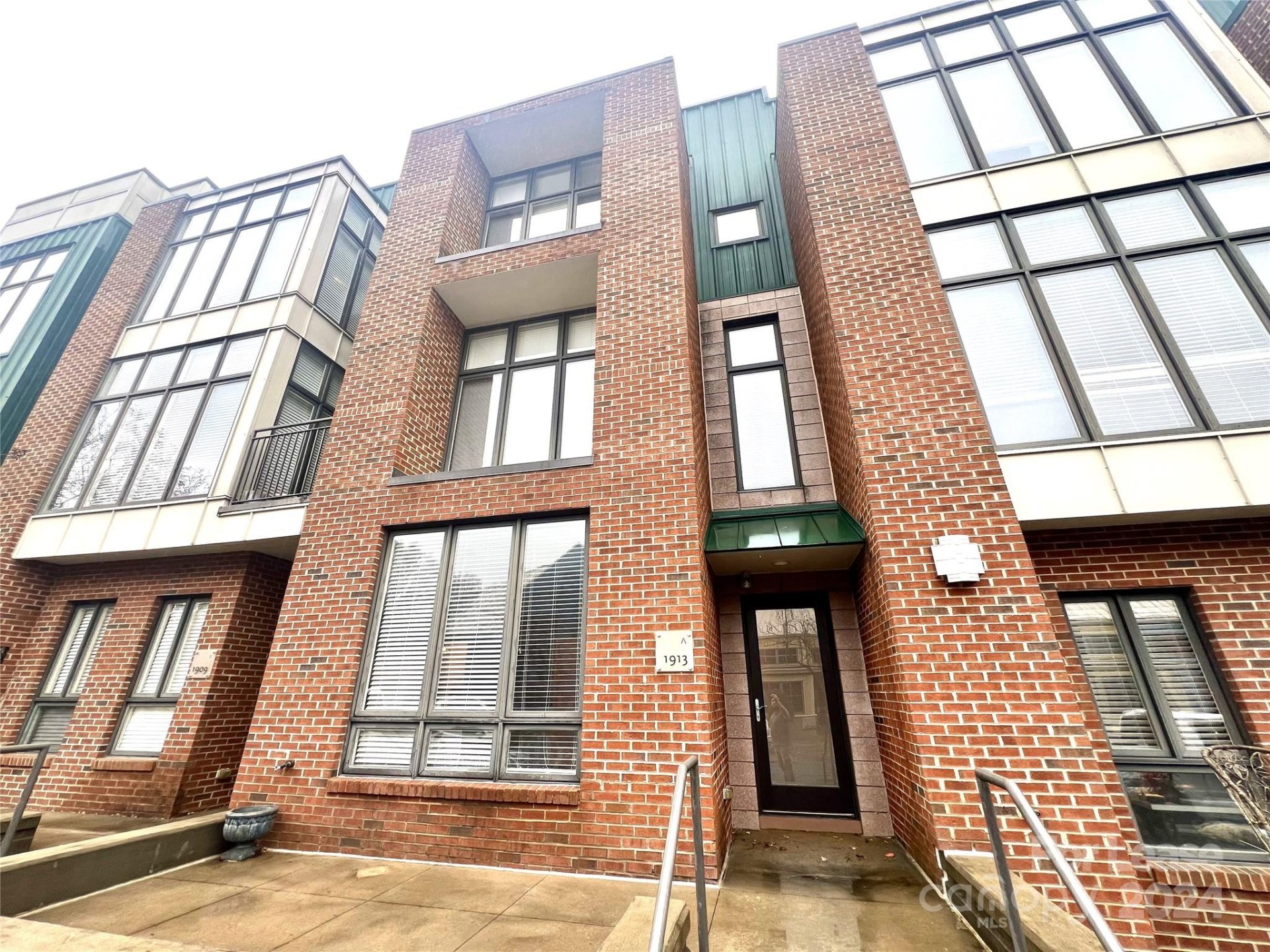 Property image 1 at 1913 Abbott Street, Charlotte, NC 28203