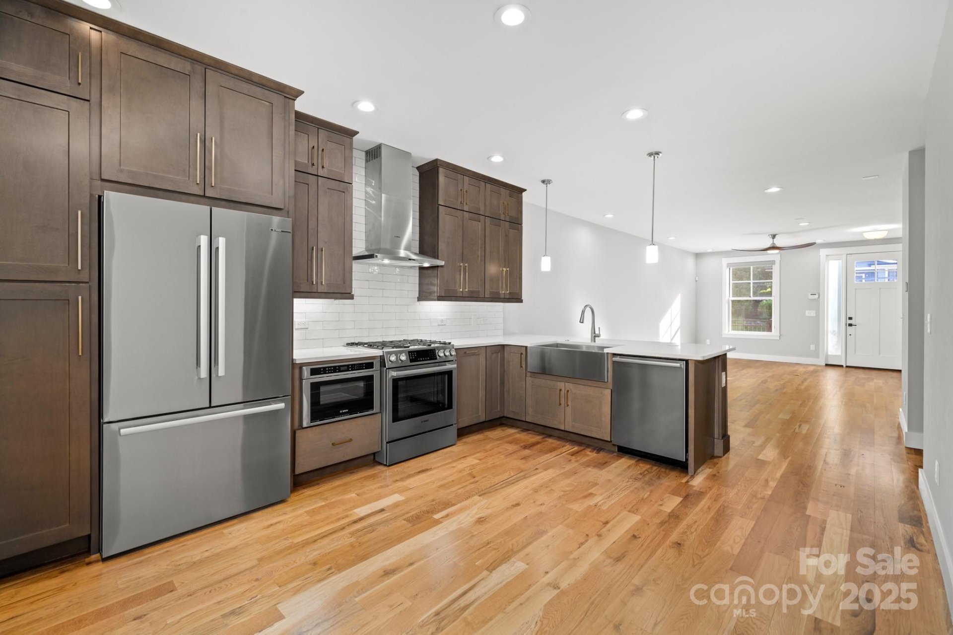 Property image 4 at 209 Broadway Street, Asheville, NC 28801