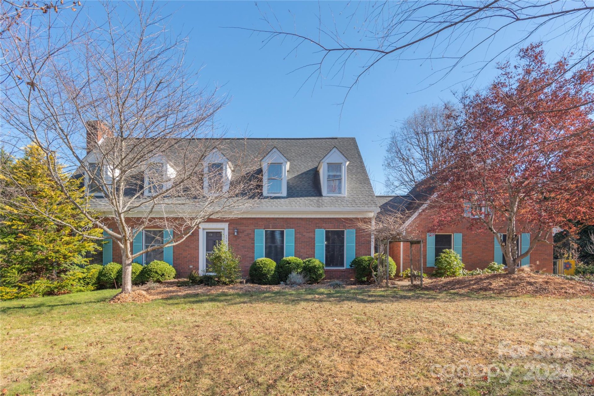 Property image 1 at 173 S Wildflower Road, Asheville, NC 28804