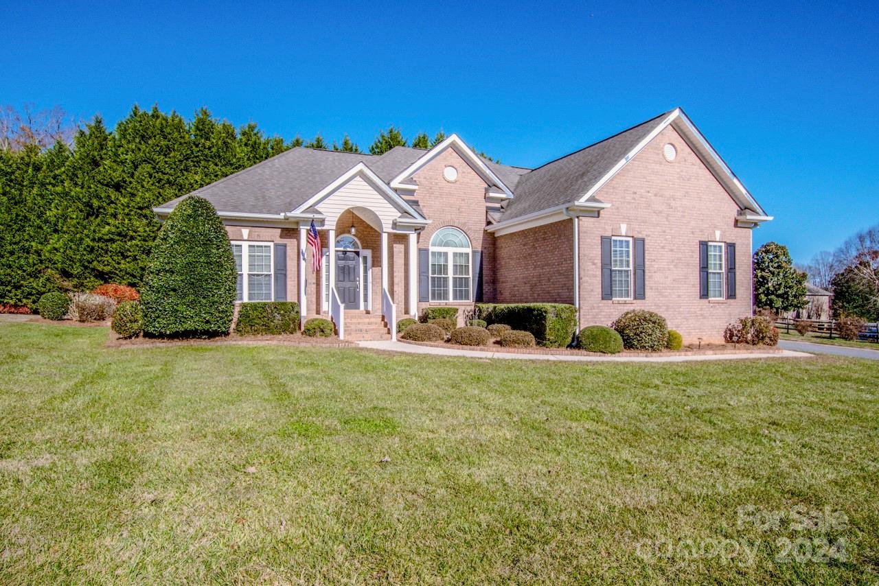 Property at 131 Quail Haven Drive, Troutman, NC 28166
