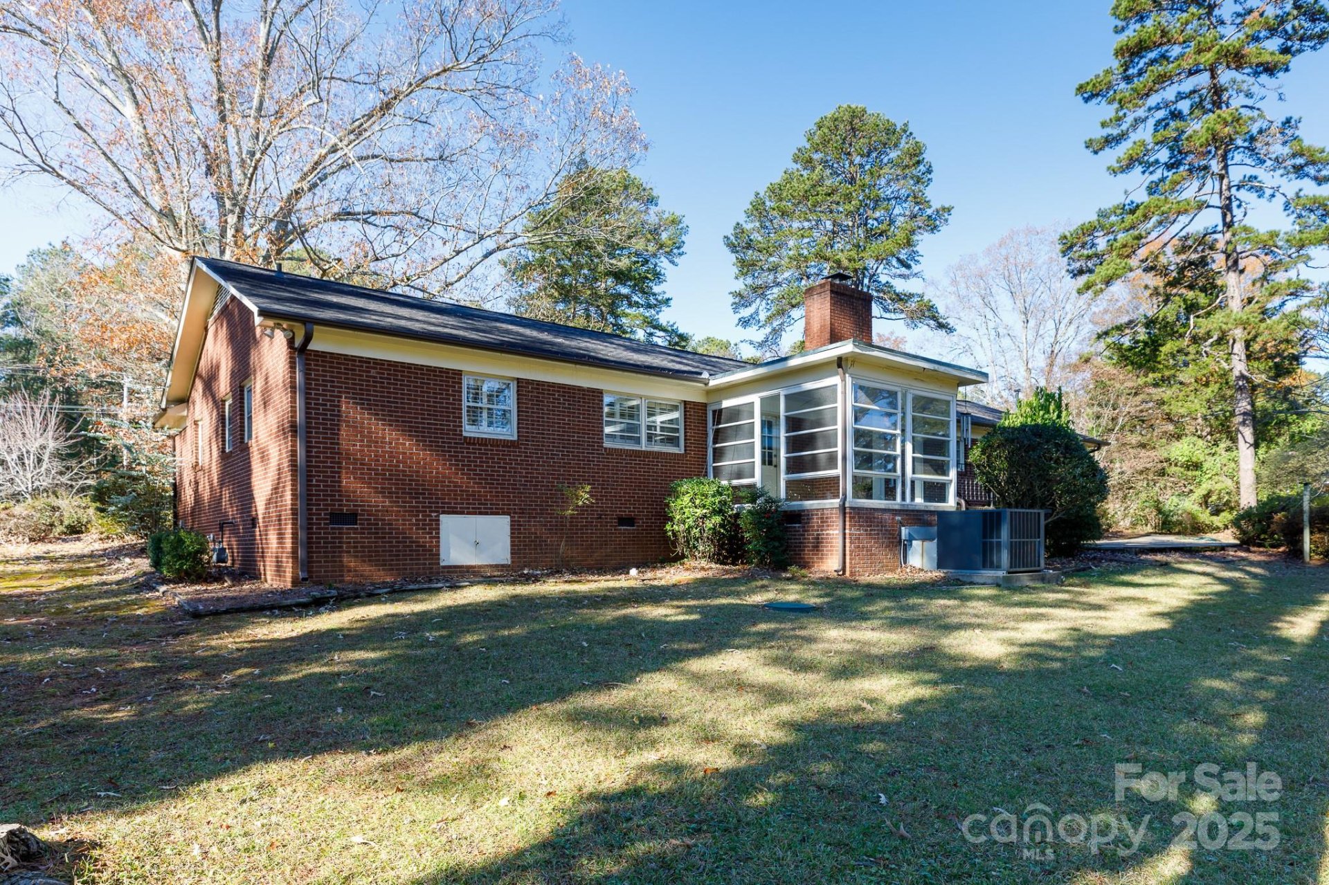 Property image 2 at 829 Rawlinson Road, Rock Hill, SC 29732