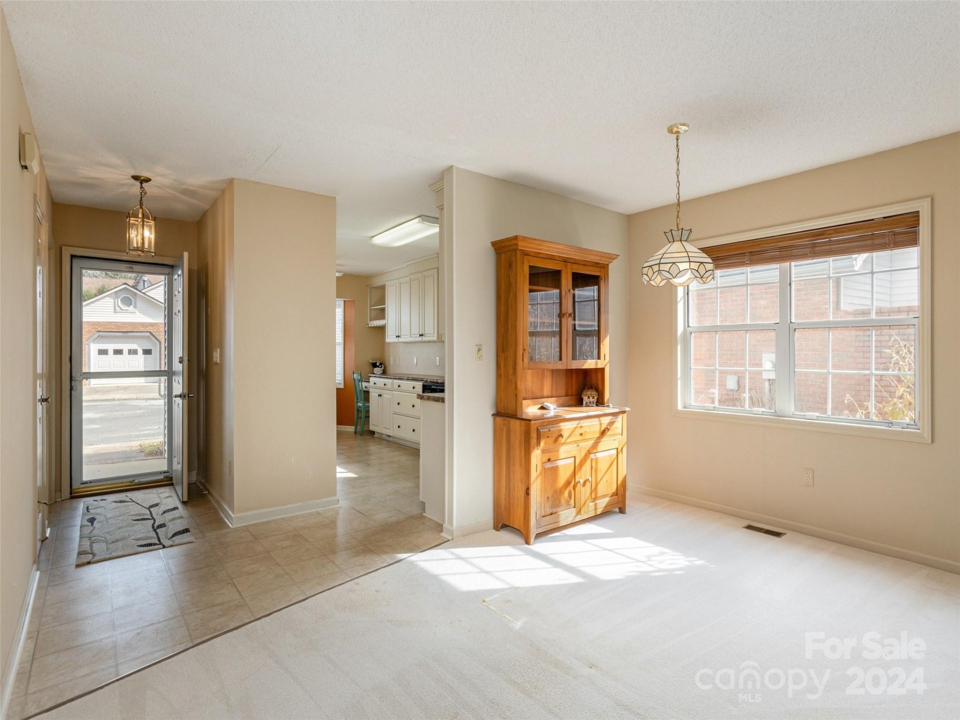 Property image 3 at 312 Somerton Court, Hendersonville, NC 28791