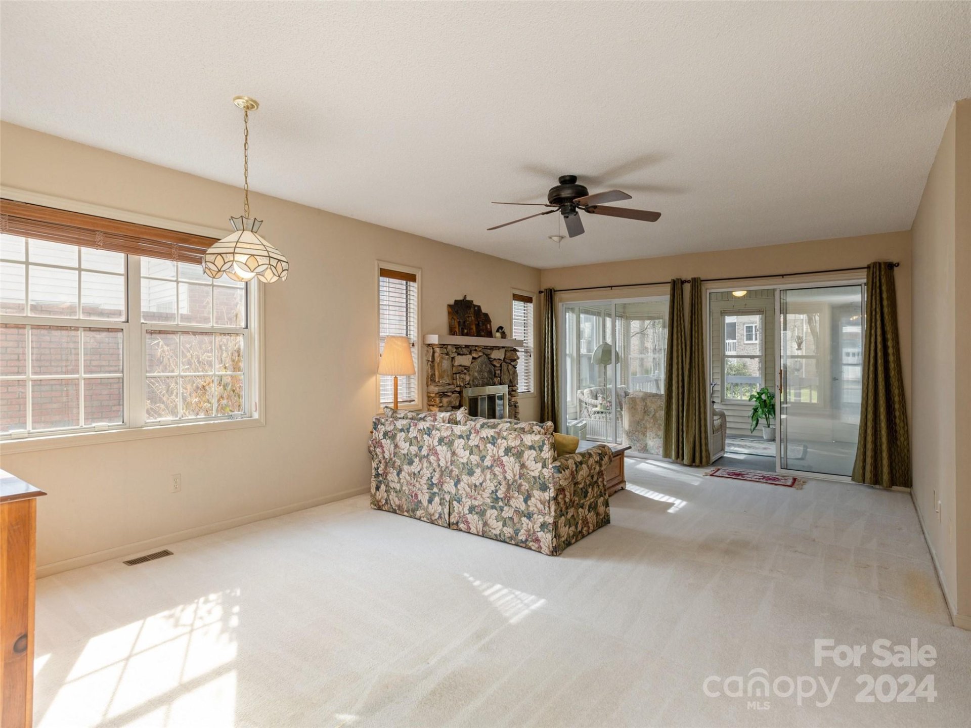 Property image 4 at 312 Somerton Court, Hendersonville, NC 28791
