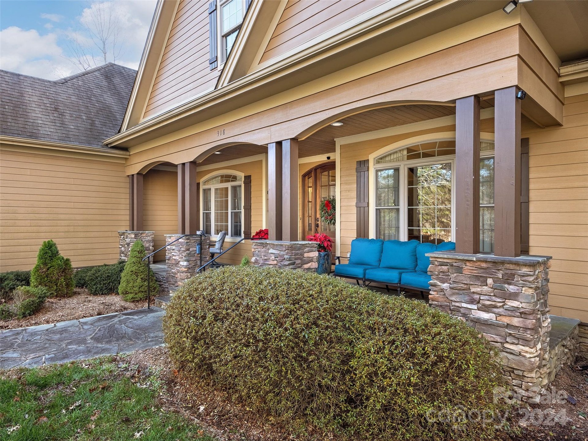 Property image 3 at 318 Freedom Trail Court, Zirconia, NC 28790