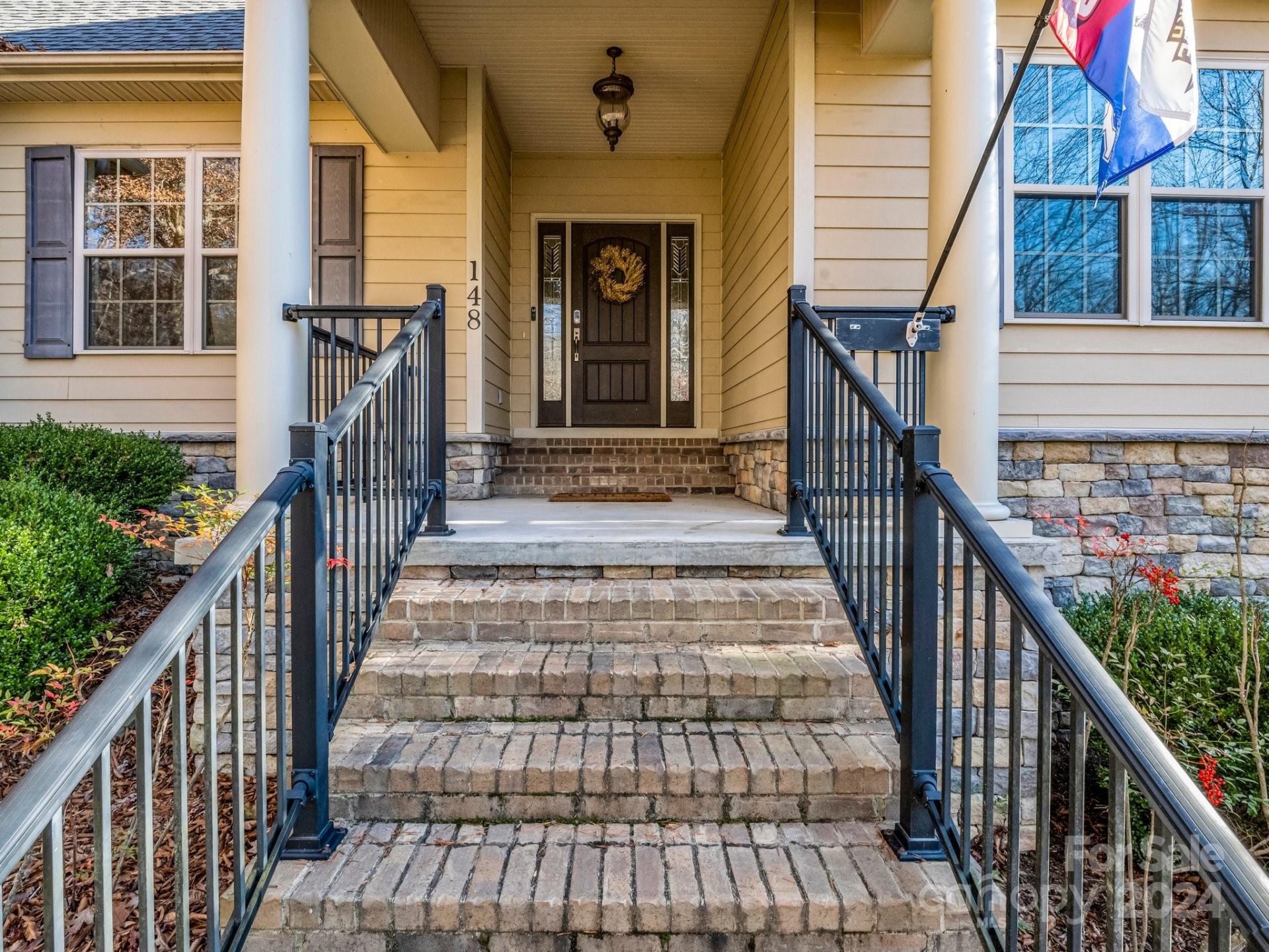 Property image 3 at 148 Courtland Court, Lake Lure, NC 28746
