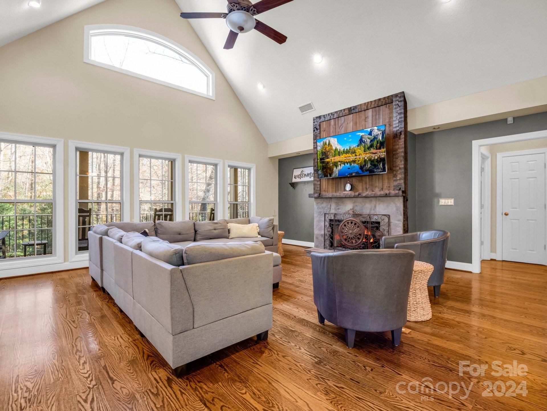 Property image 5 at 148 Courtland Court, Lake Lure, NC 28746