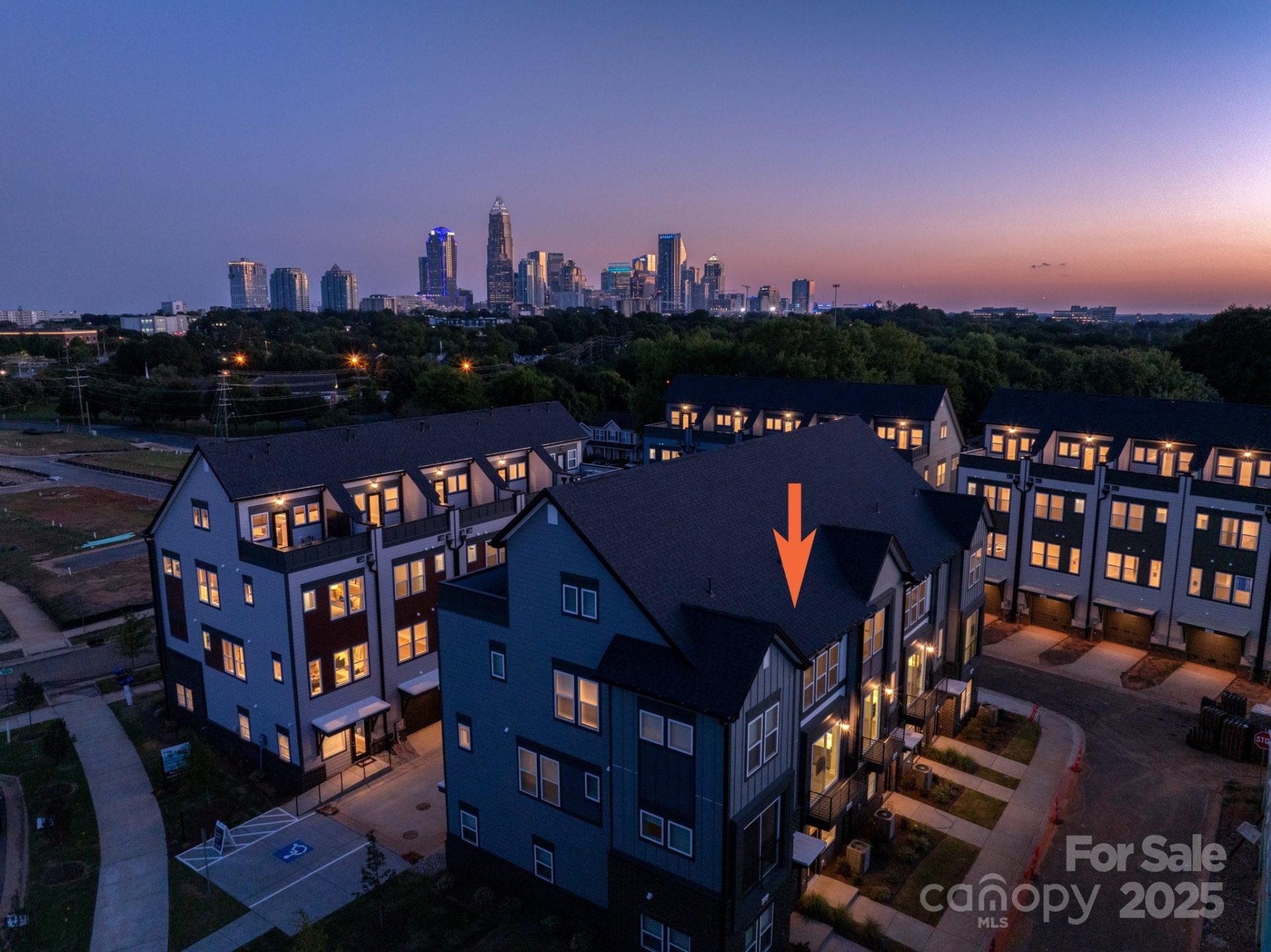 1320 Walter Taylor Way