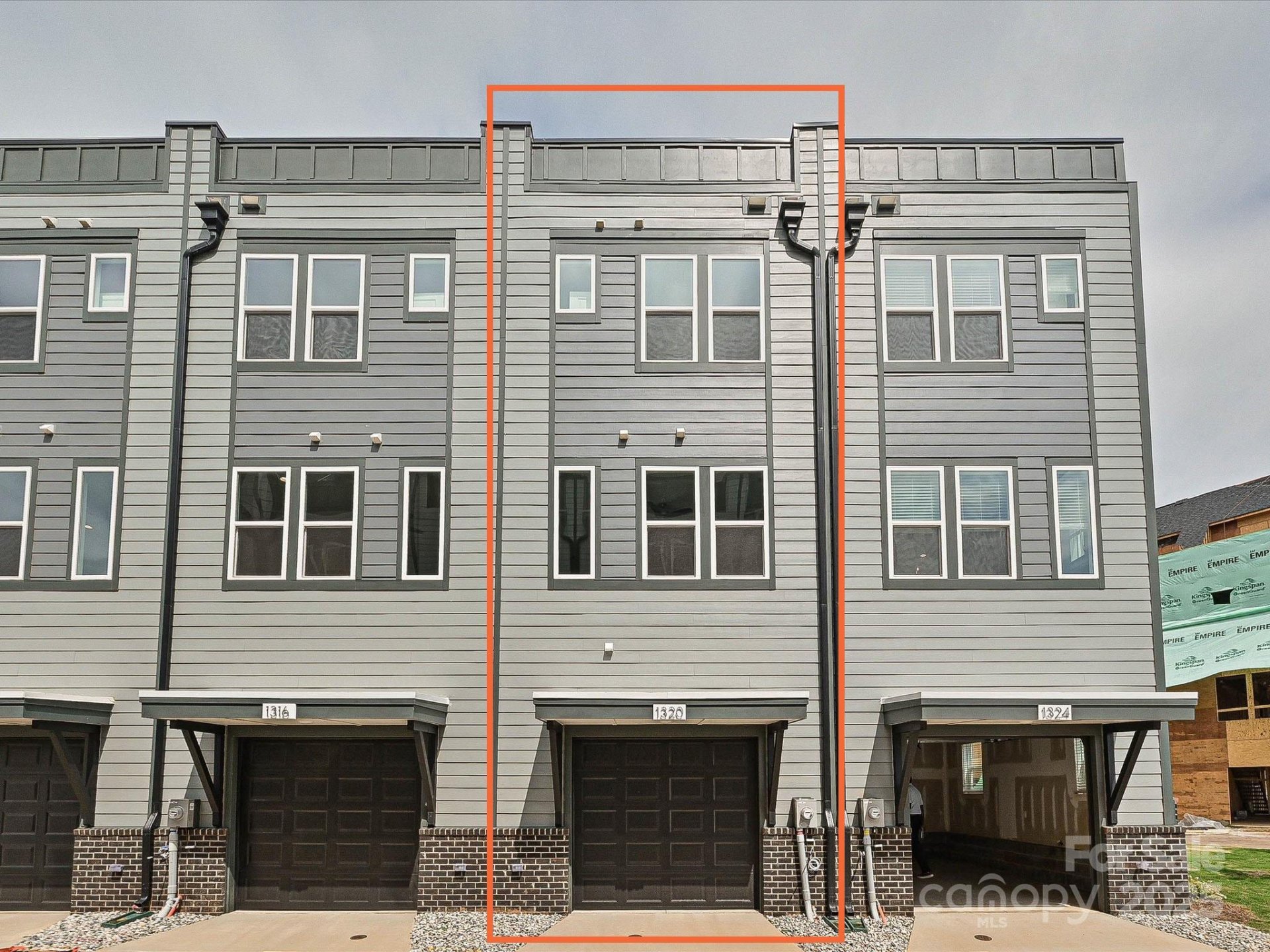 Property image 2 at 1320 Walter Taylor Way, Charlotte, NC 28206