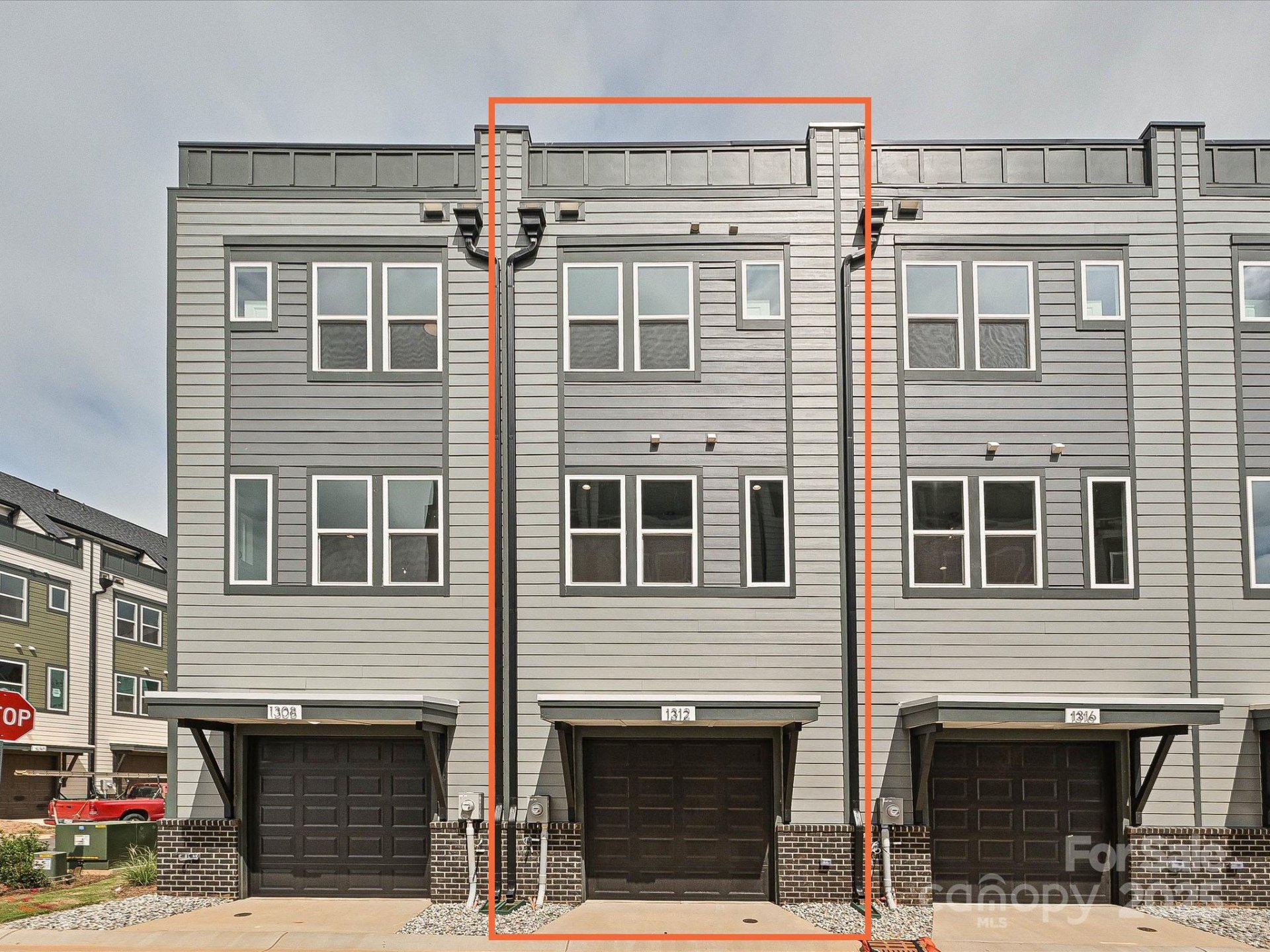 Property image 2 at 1312 Walter Taylor Way, Charlotte, NC 28206