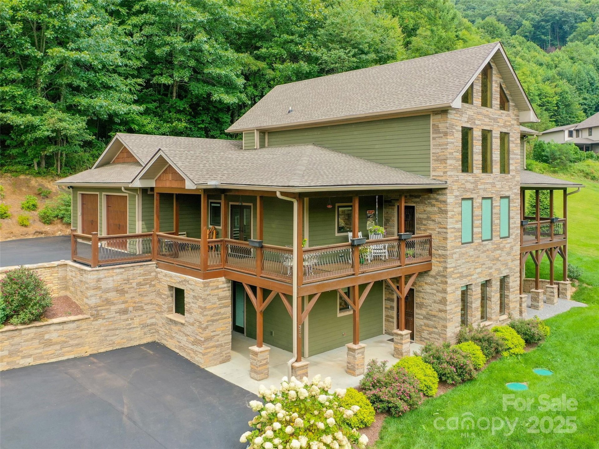 Property image 3 at 350 Inverness Drive, Waynesville, NC 28785
