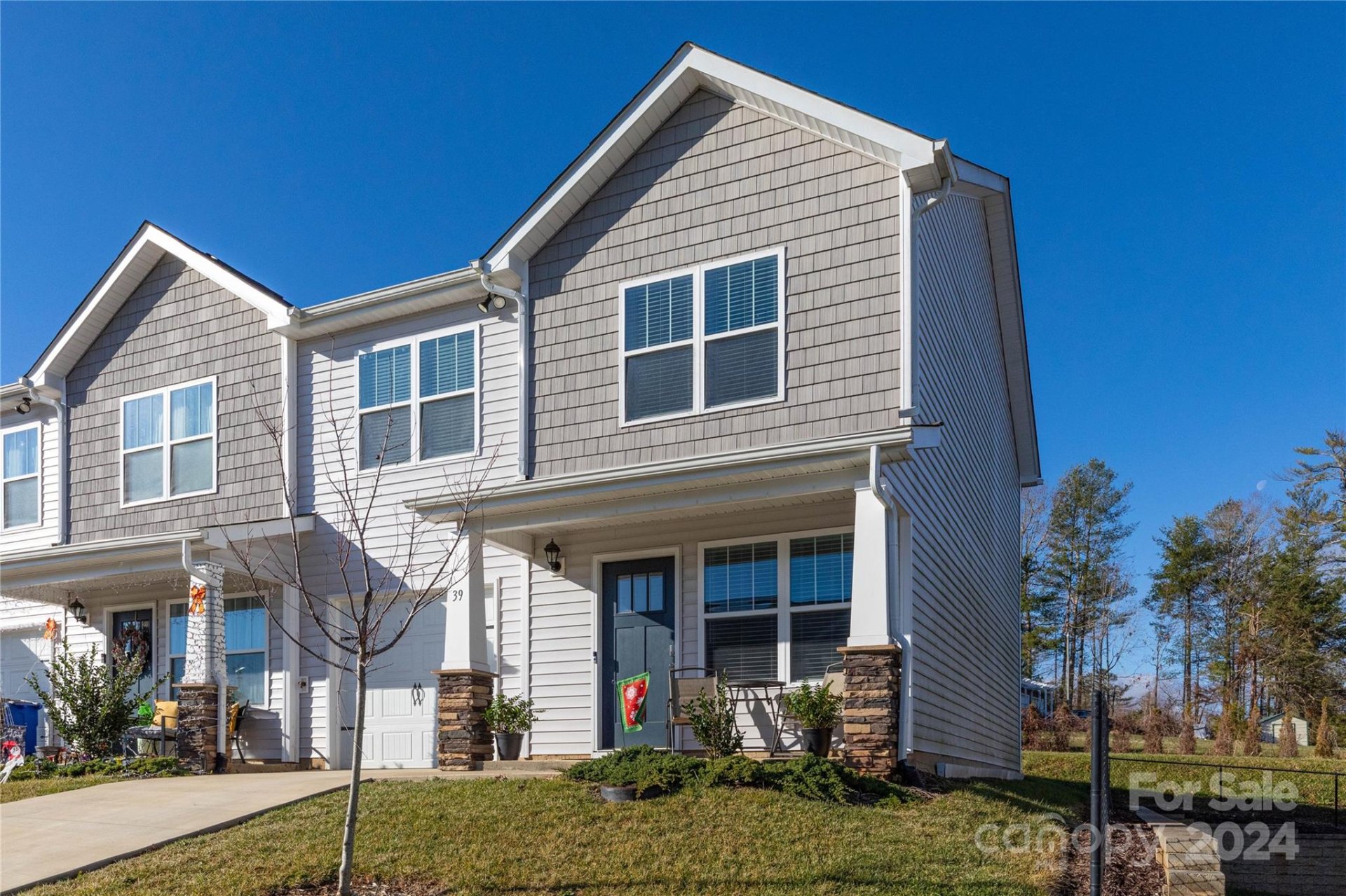39 Benedict Lane