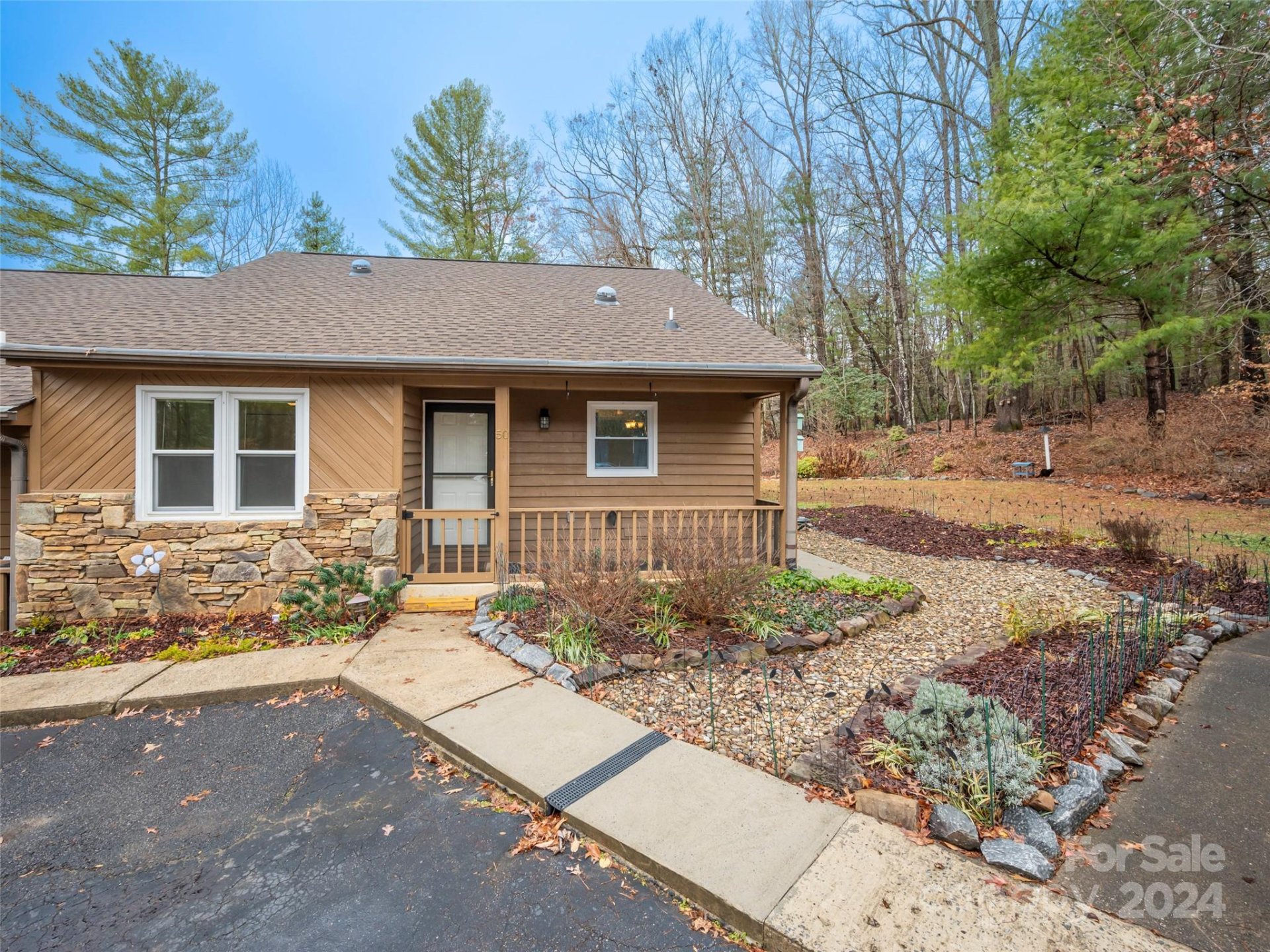 Property image 2 at 50 Sagebrush Circle, Etowah, NC 28729