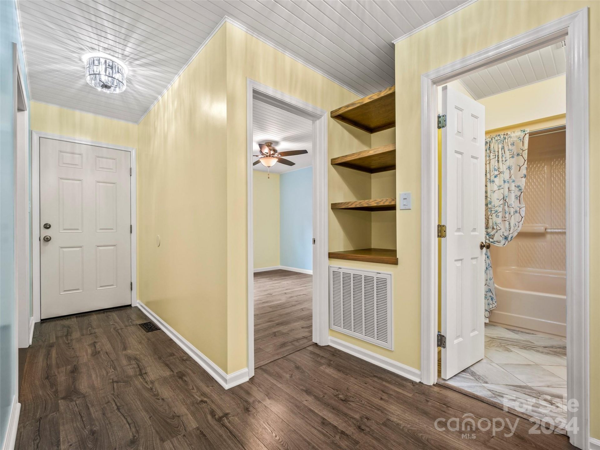 Property image 5 at 50 Sagebrush Circle, Etowah, NC 28729
