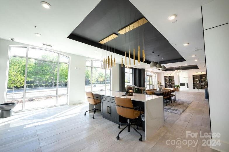 Property image 4 at 425 W Trade Street, Charlotte, NC 28203